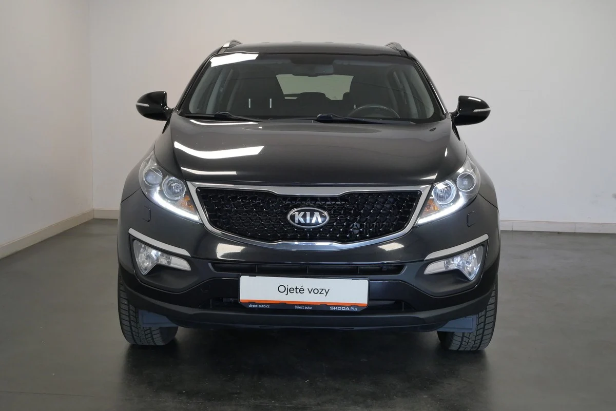 Kia Sportage 4x4 2.0 CRDi 100 kw, Česko — foto 4 z 6