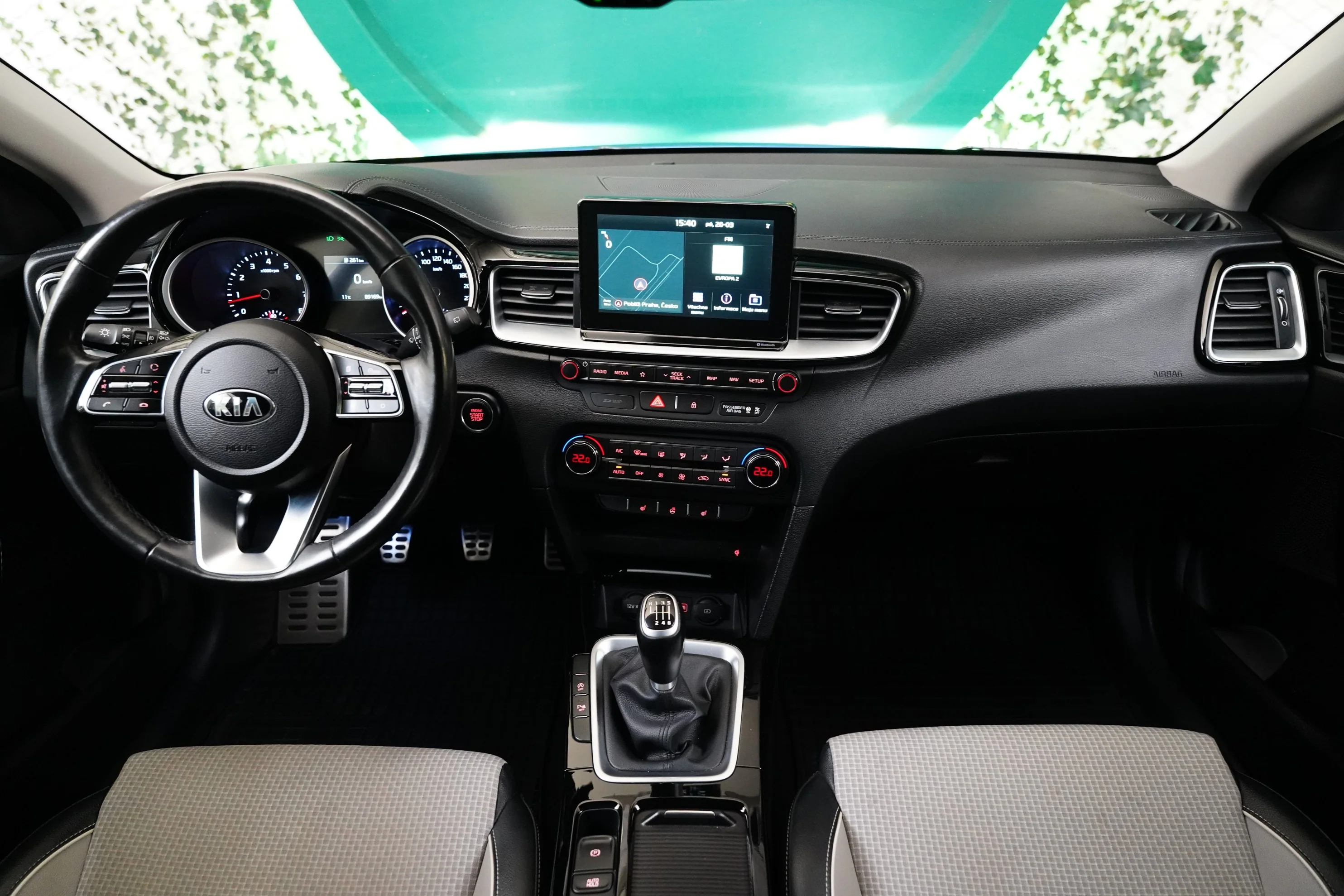 Kia Ceed 1.4 T-GDI 103 kW, Česko — foto 5 z 6