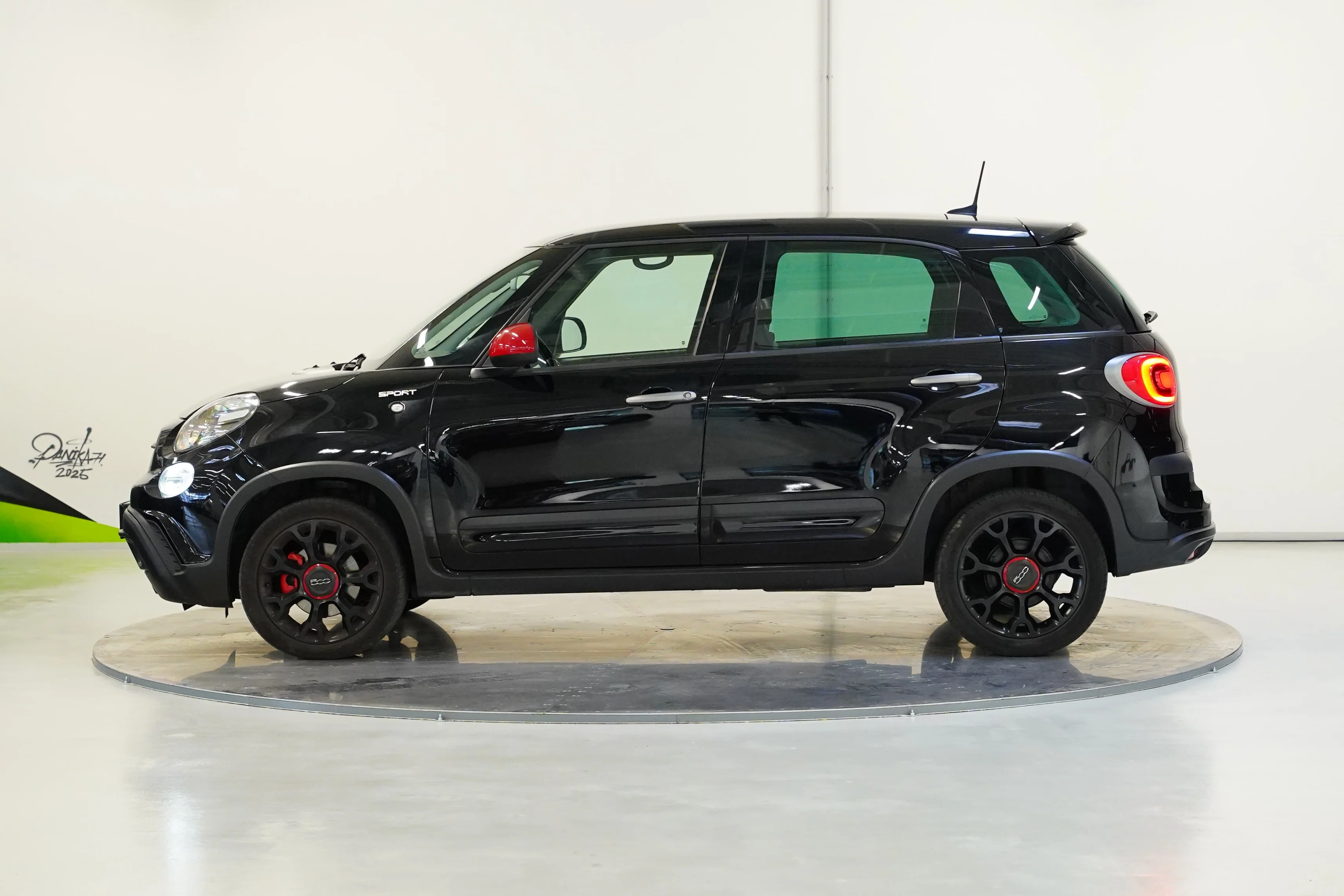 Fiat 500L 1.4 70 kW, Česko — foto 3 z 6