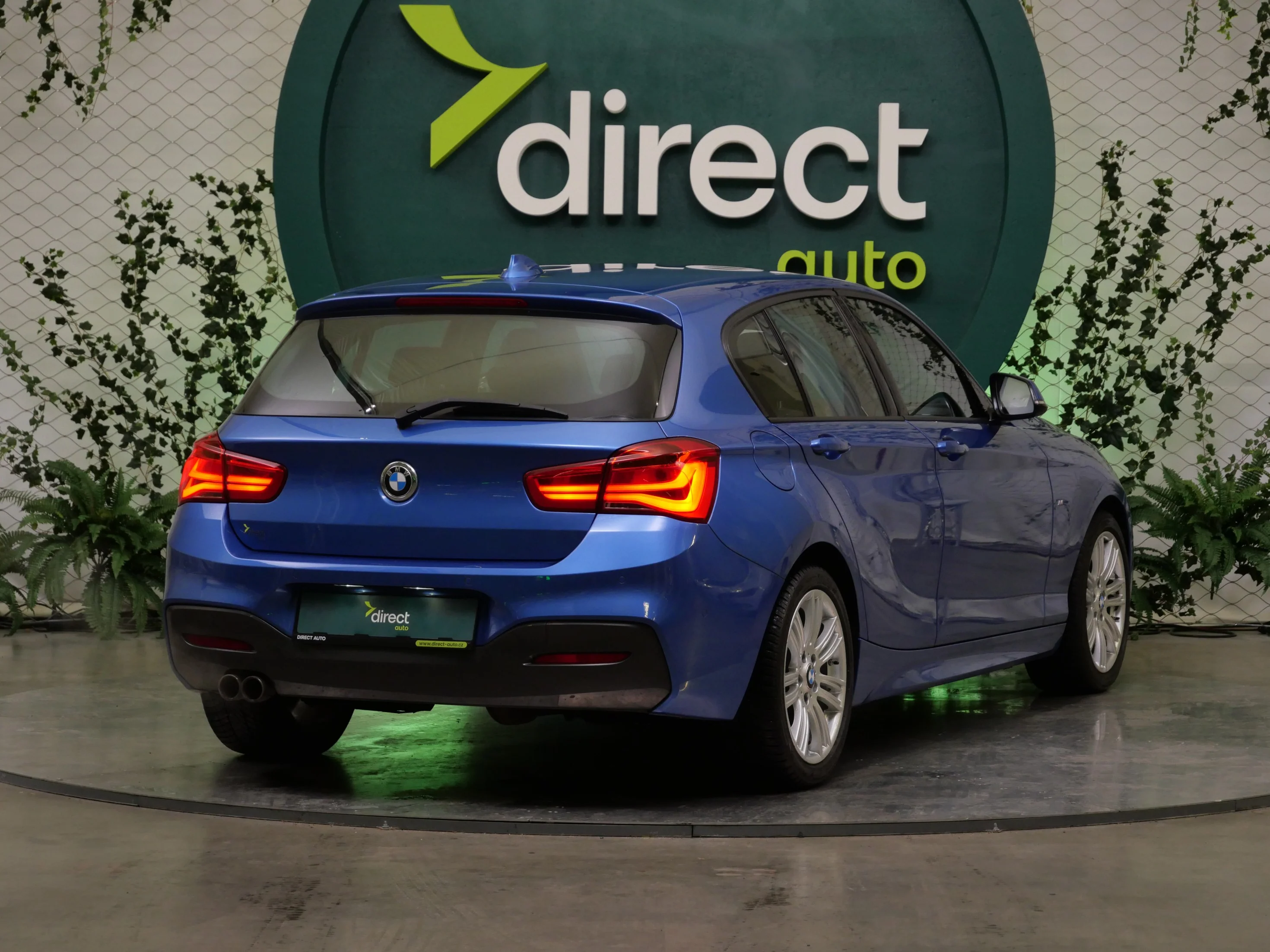 BMW Řada 1 2,0 140 kW automatic, Česko — foto 2 z 6