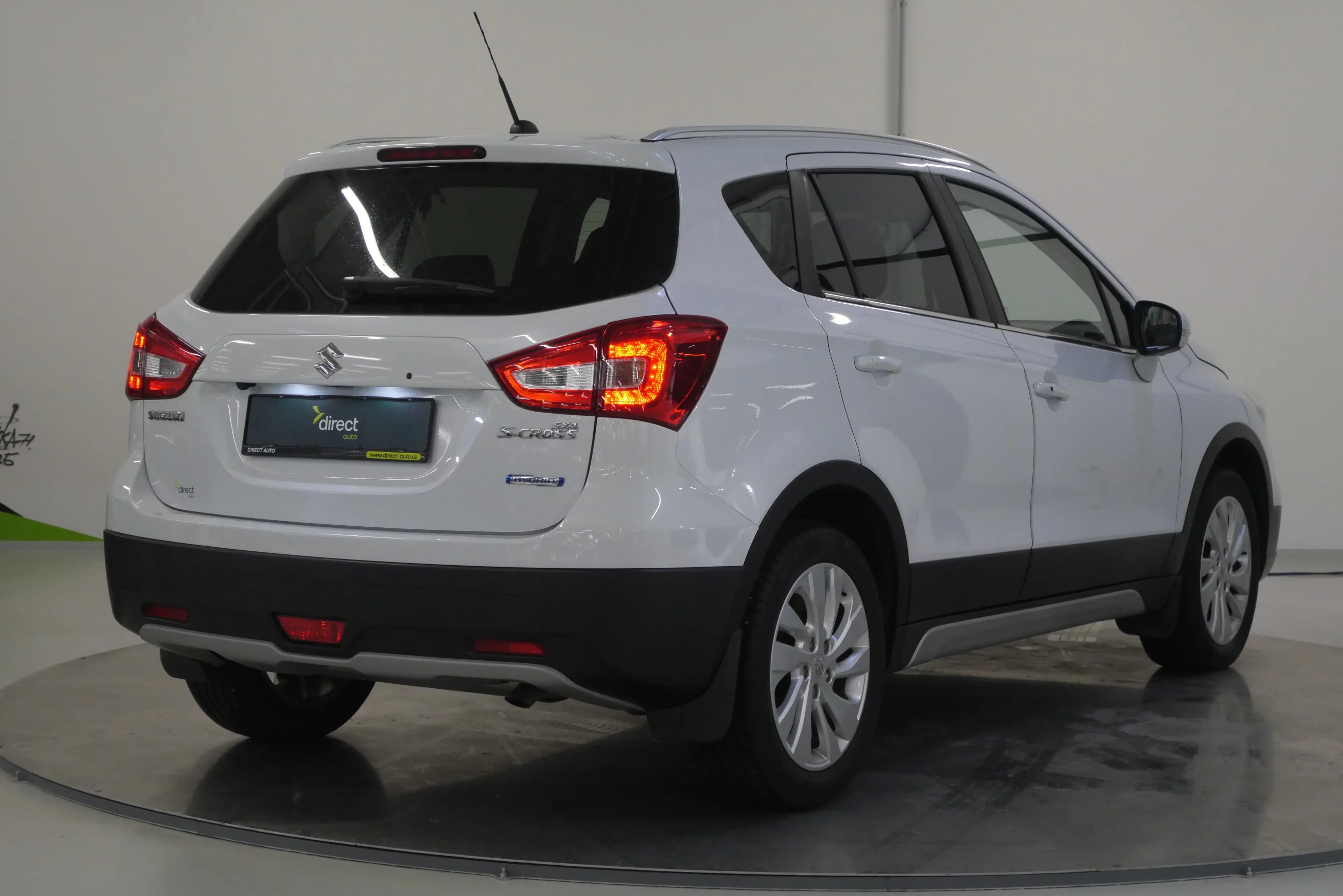 Suzuki SX4 1.4 95 kW automat, Česko — foto 2 z 6