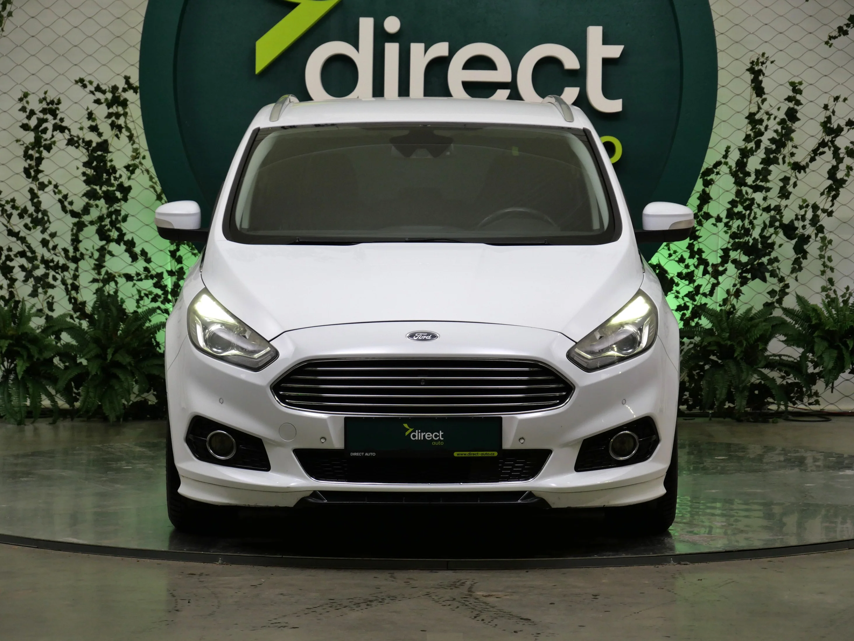 Ford S-max Ci Titanium 2.0 TD 132 kW, Česko — foto 4 z 6