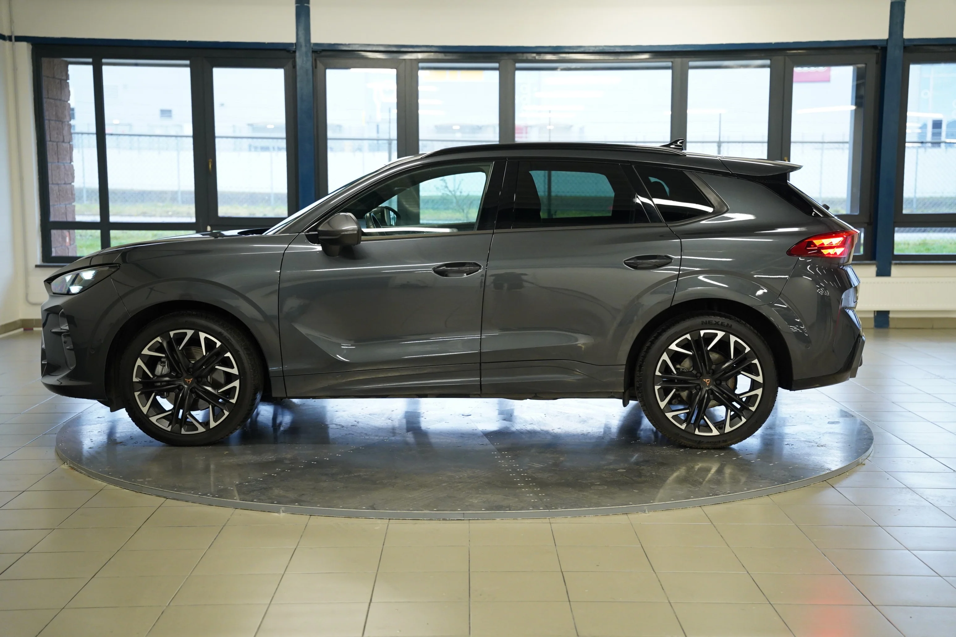 Cupra Terramar 4WD 2.0 TSI 150 kW automatic, Česko — foto 3 z 6