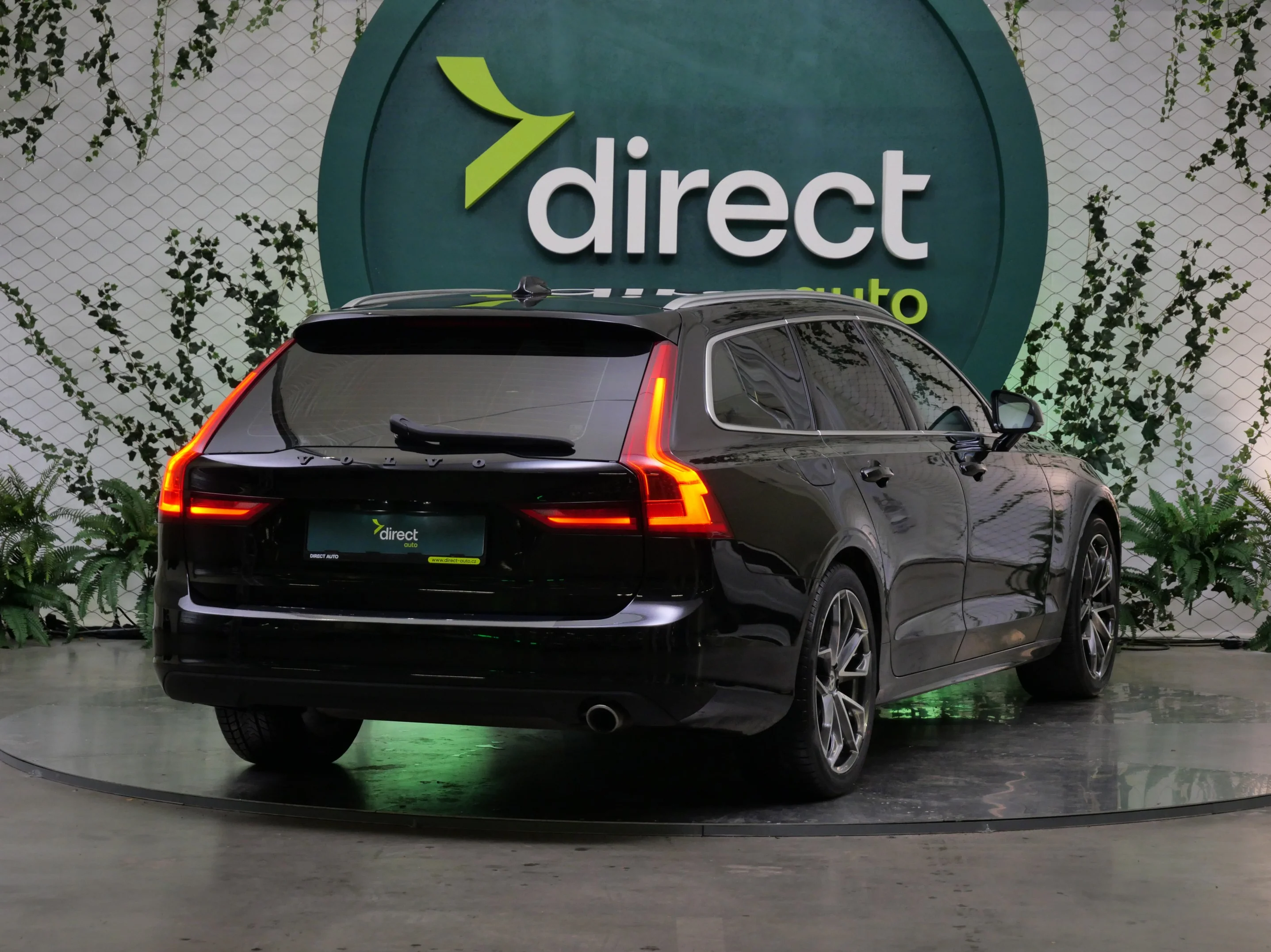 Volvo v90 110 kW automatic, Česko — foto 2 z 6