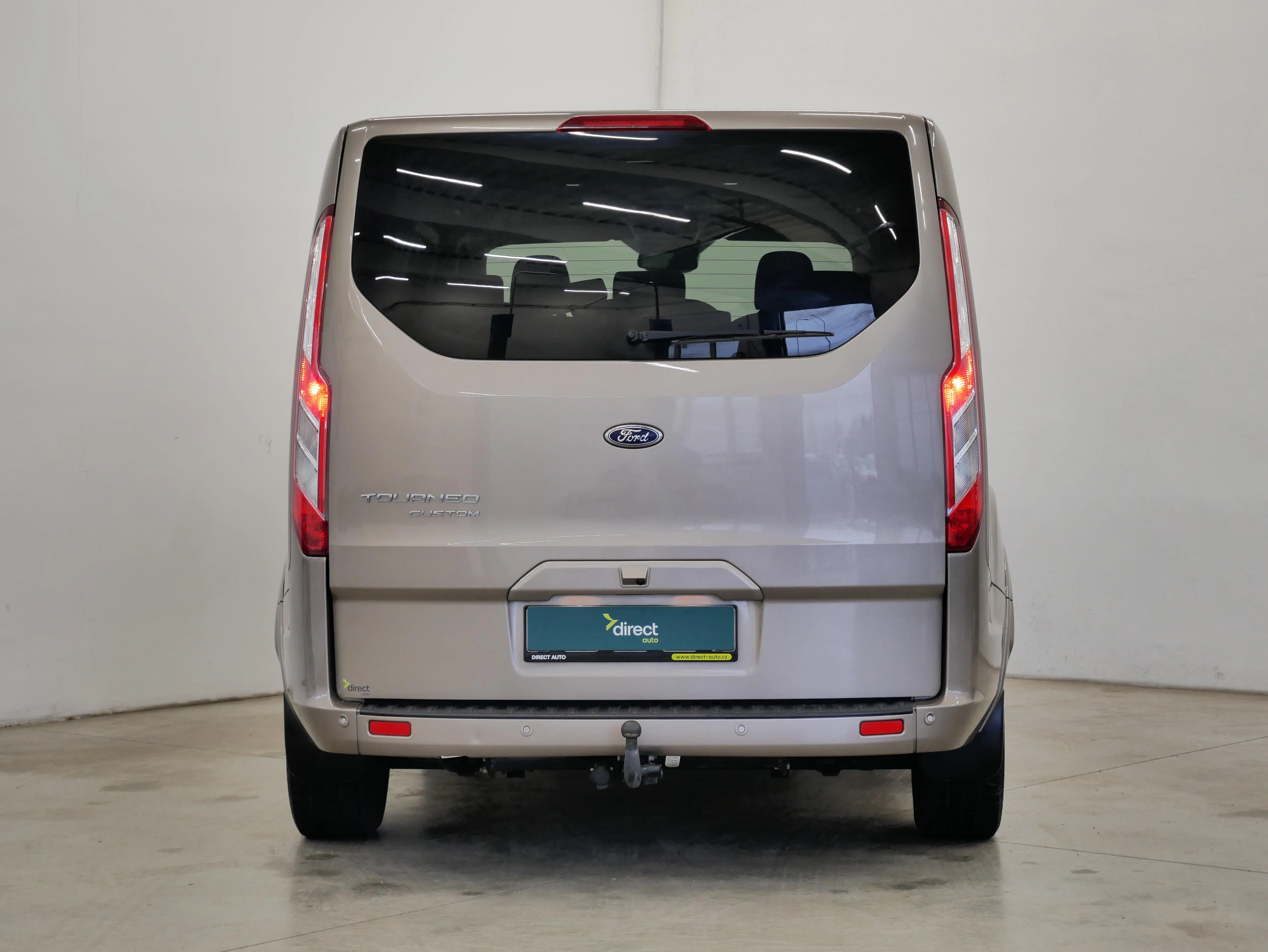 Ford Tourneo Custom EcoBlue 2.0 125 kW automatic, Česko — foto 6 z 6