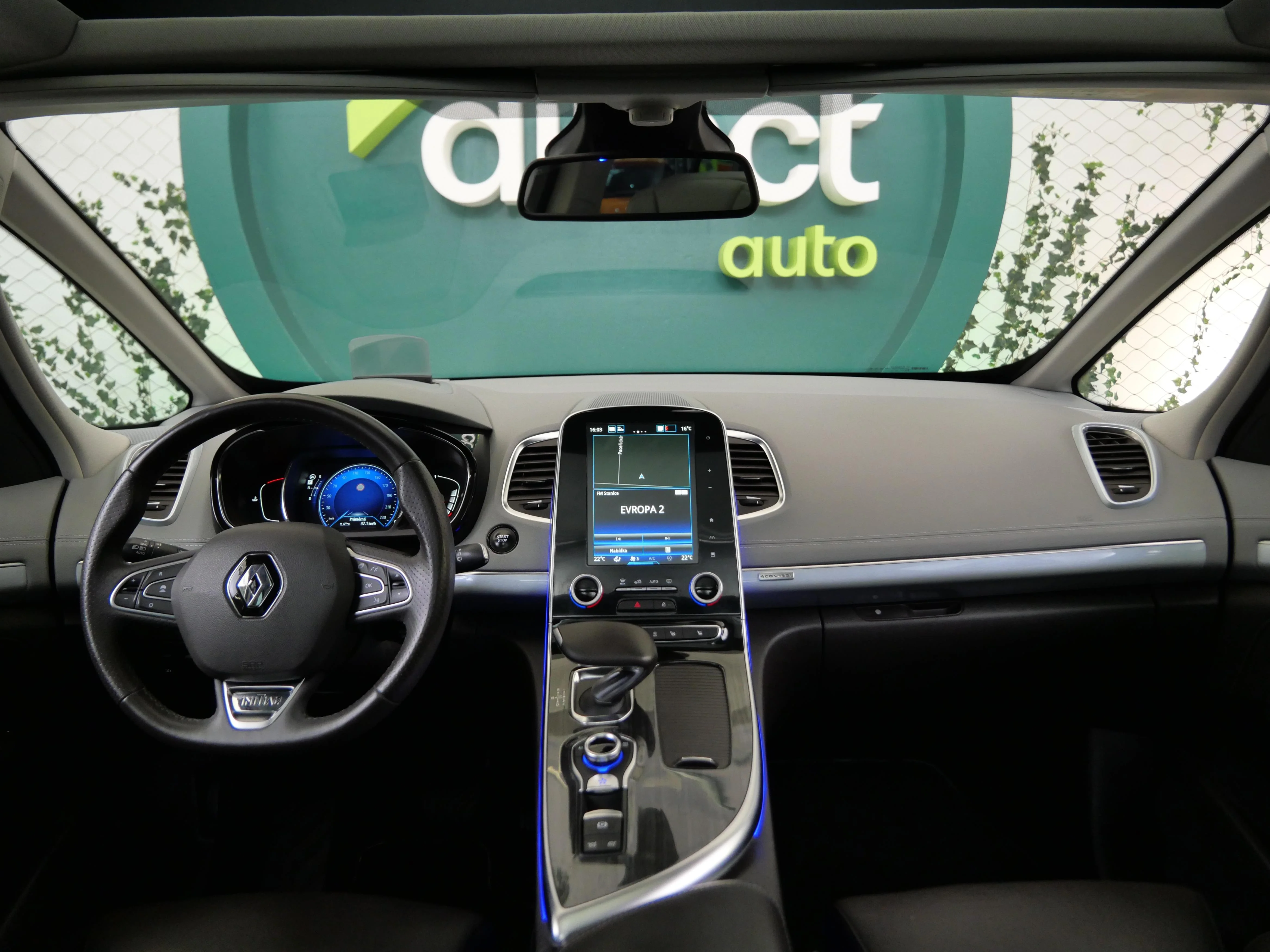 Renault Espace Energy Initiale 1.6 dCi 118 kW automatic, Česko — foto 5 z 6