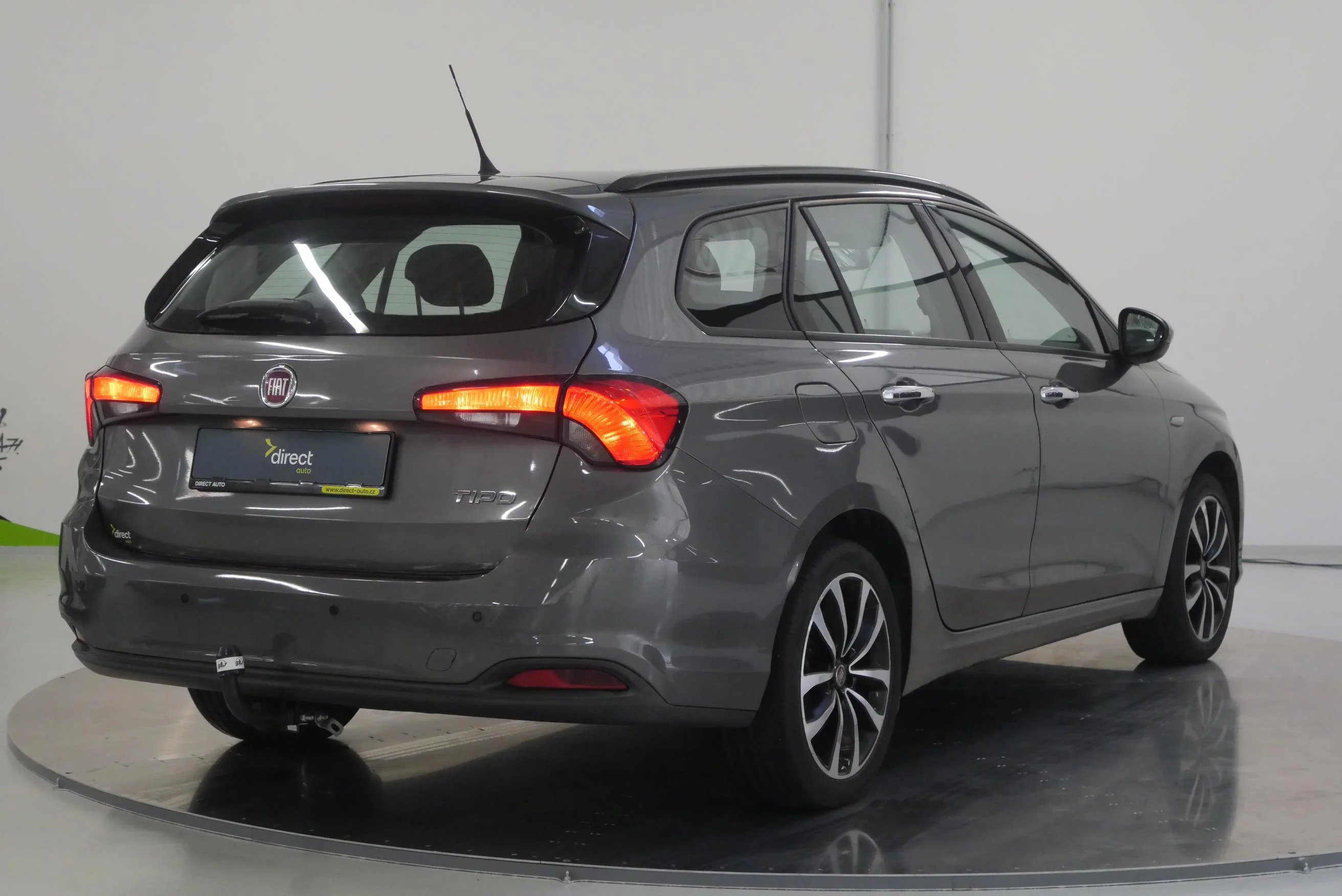 Fiat Tipo 1.4 i 70 kW, Česko — foto 2 z 6