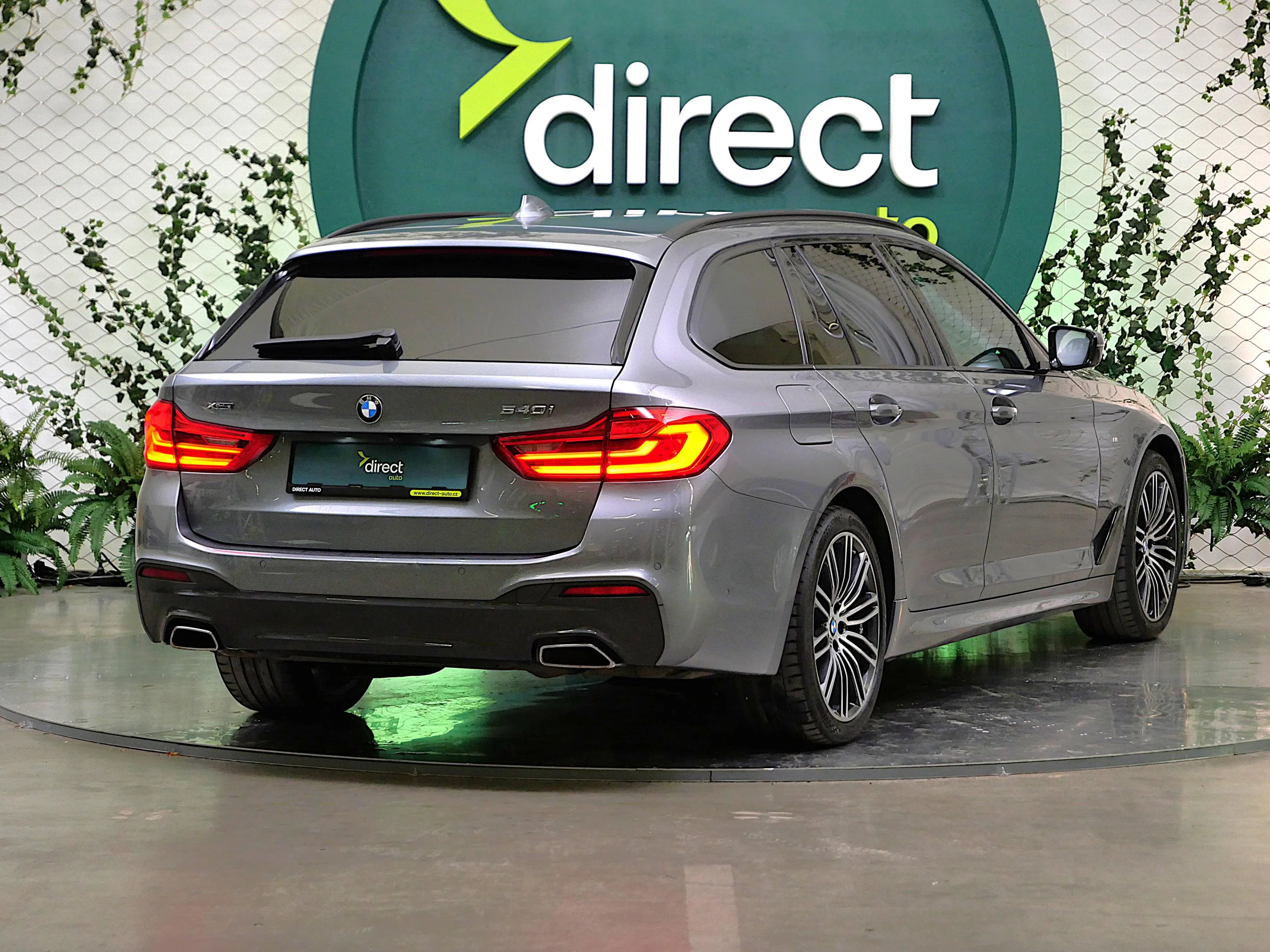 BMW Řada 5 xDrive 250 kW automat, Česko — foto 2 z 6