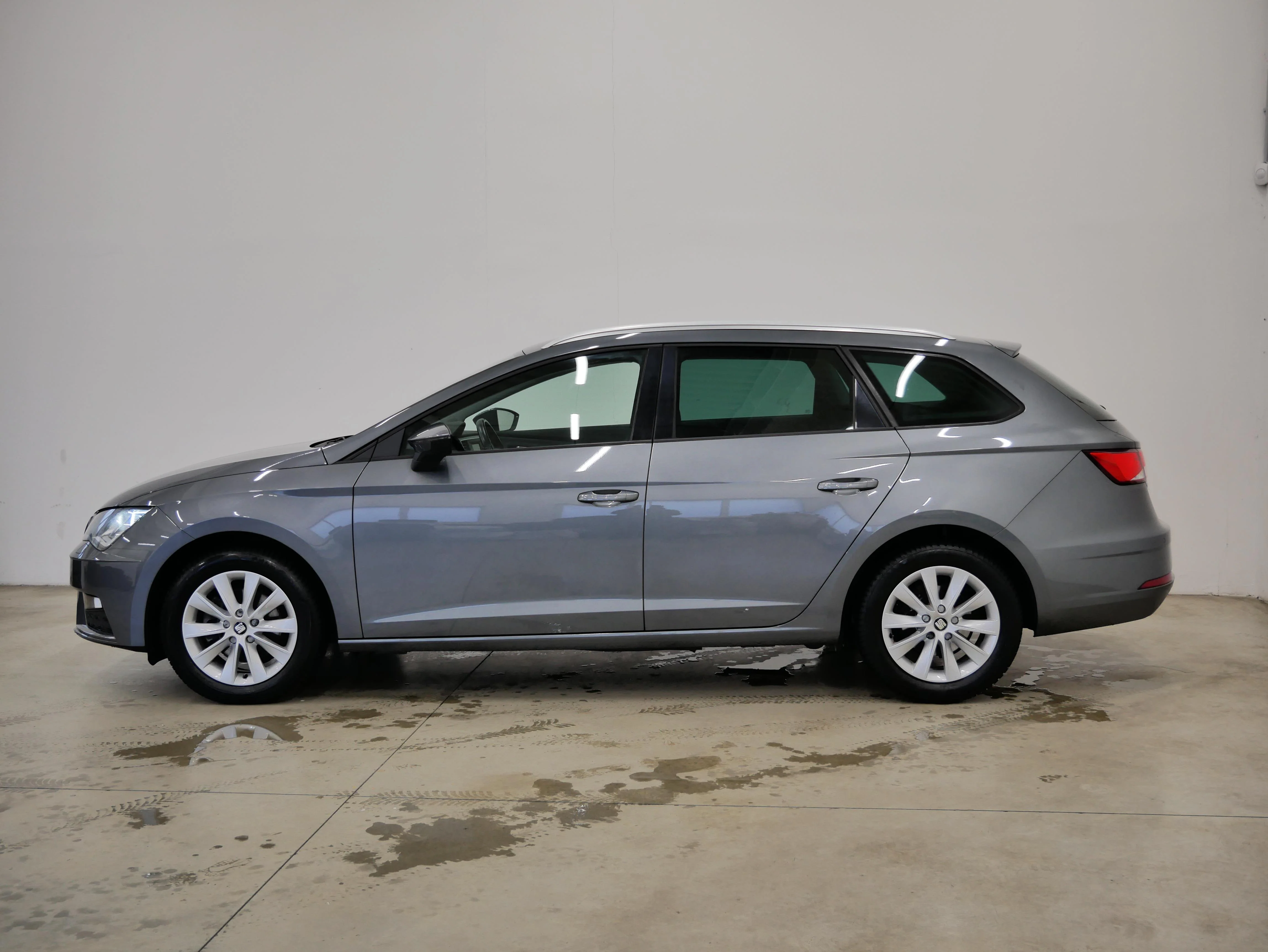 Seat Leon St 1.4 TSI 92 kW, Česko — foto 3 z 6