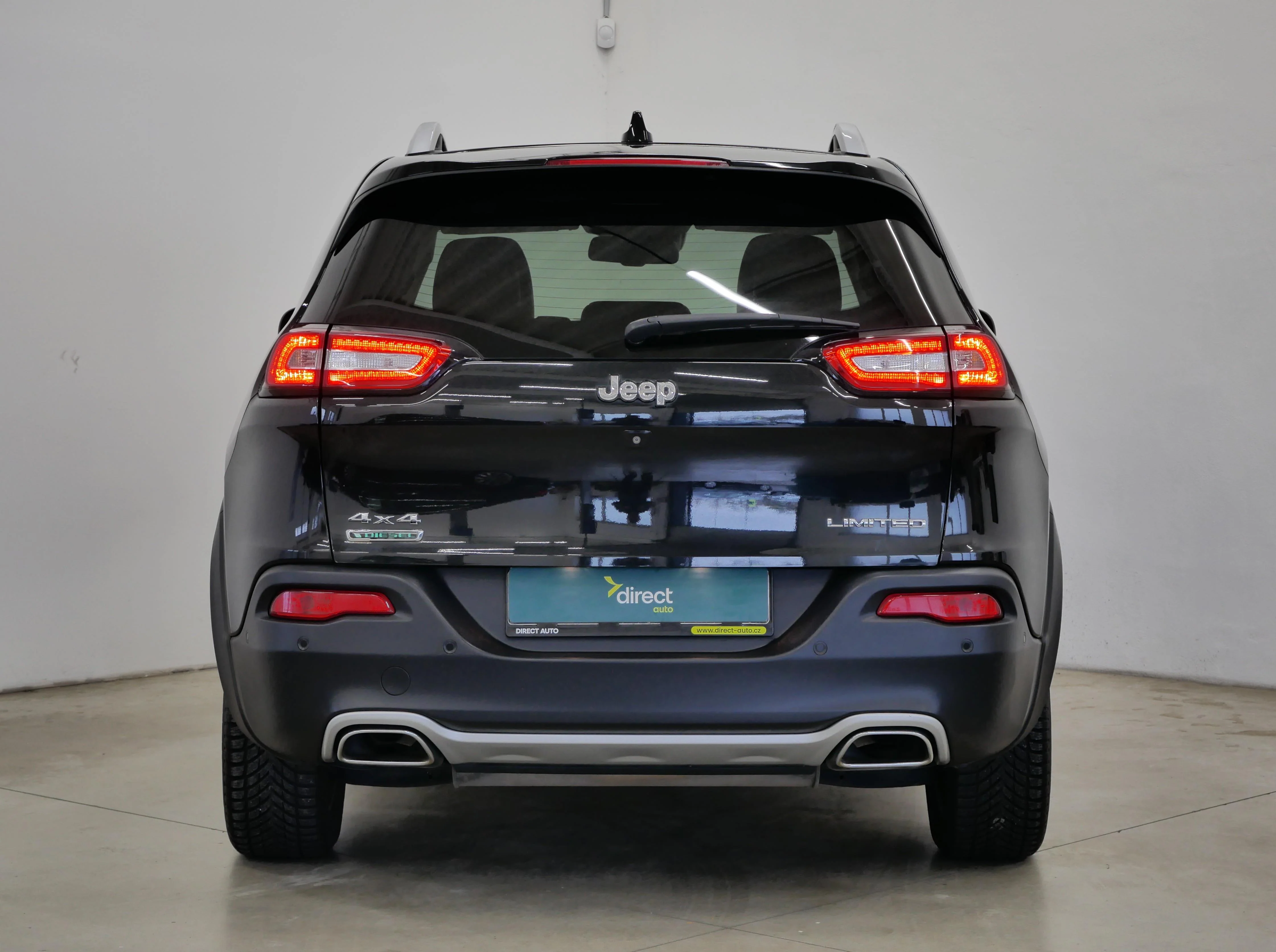 Jeep Cherokee M-jet 4x4 2.0 125 kW automatic, Česko — foto 6 z 6