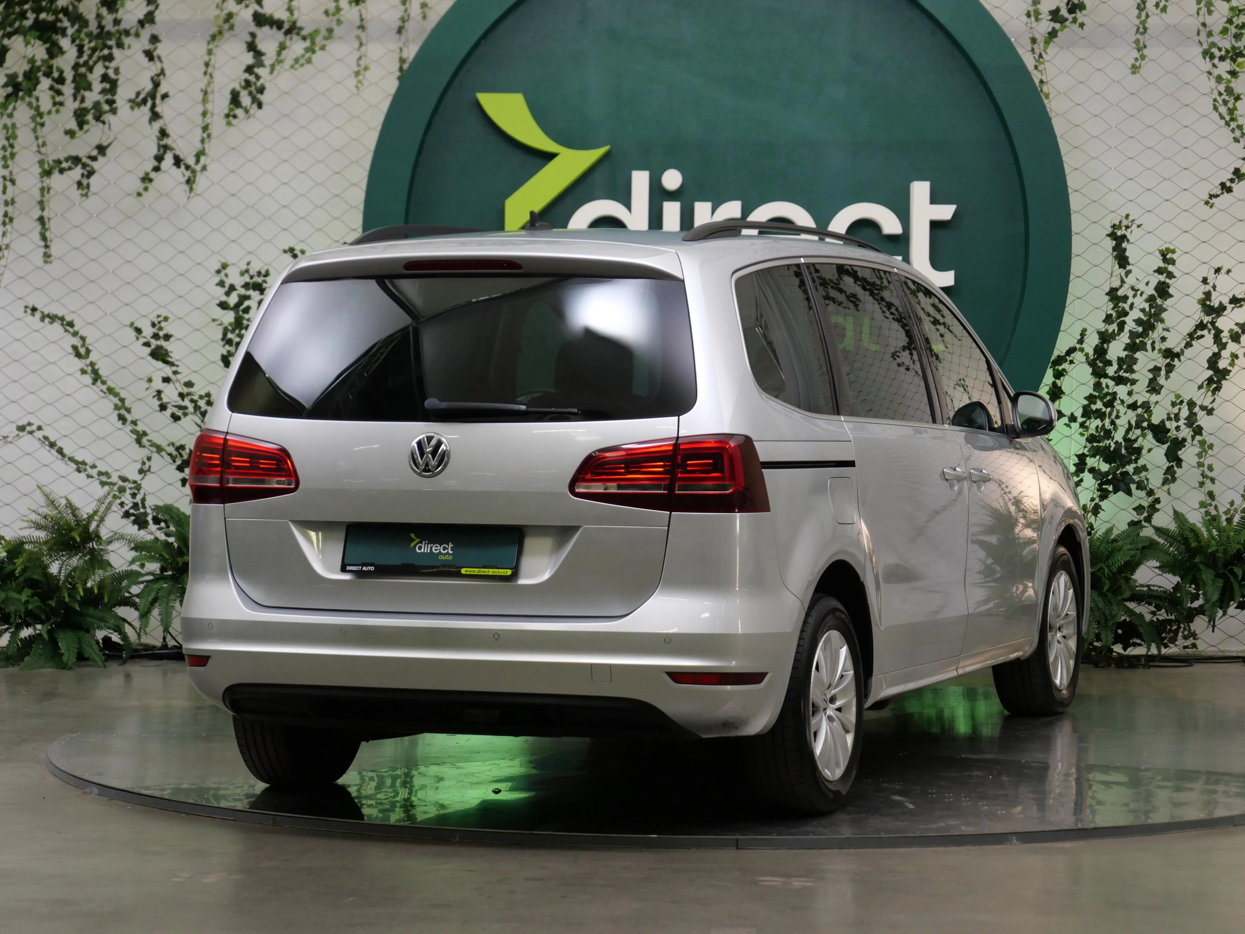 Volkswagen Sharan Comfortline 2.0 TDI 110 kW automatic, Česko — foto 2 z 6