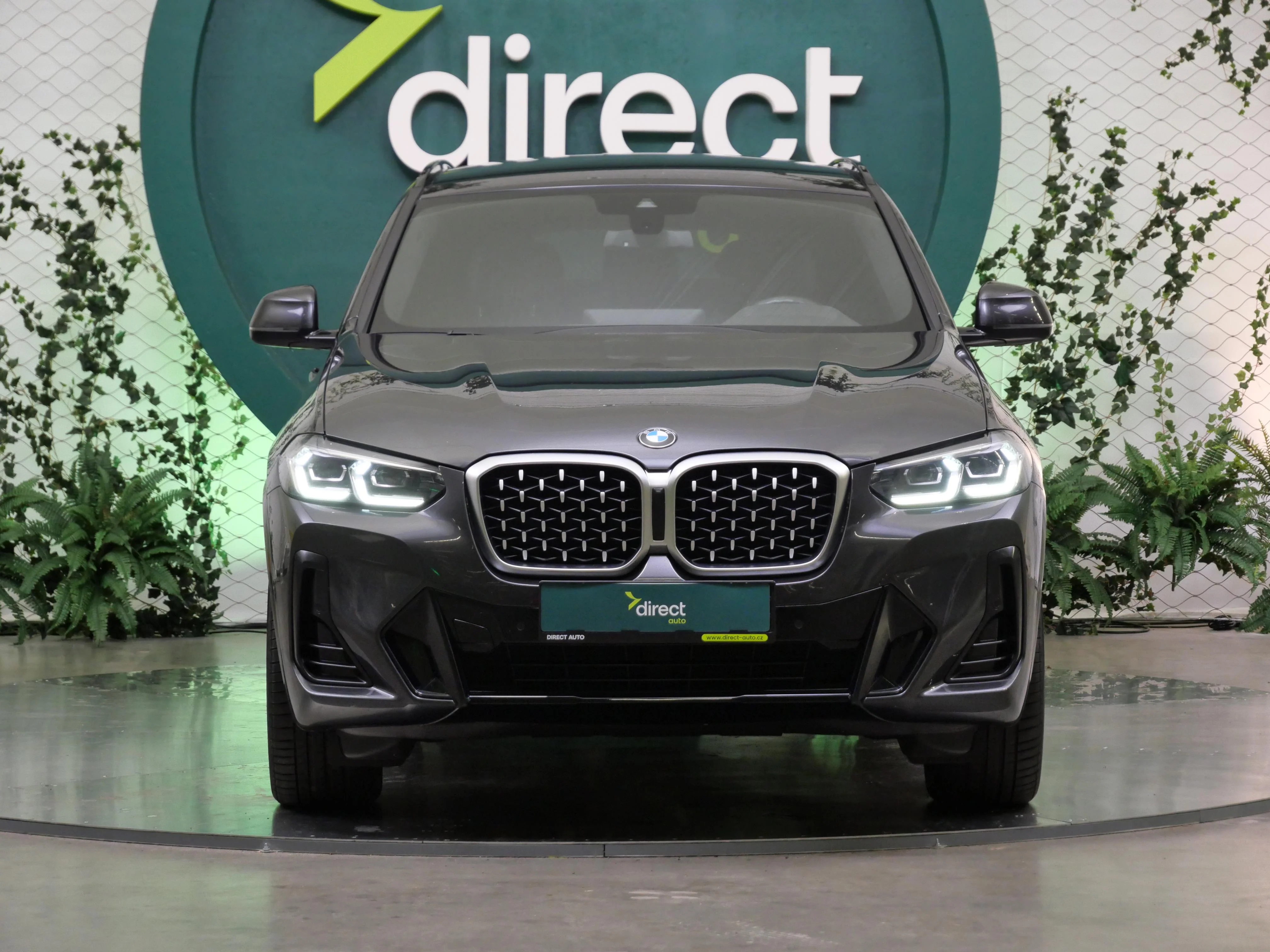 BMW x4 xDrive 140 kW automatic, Česko — foto 4 z 6