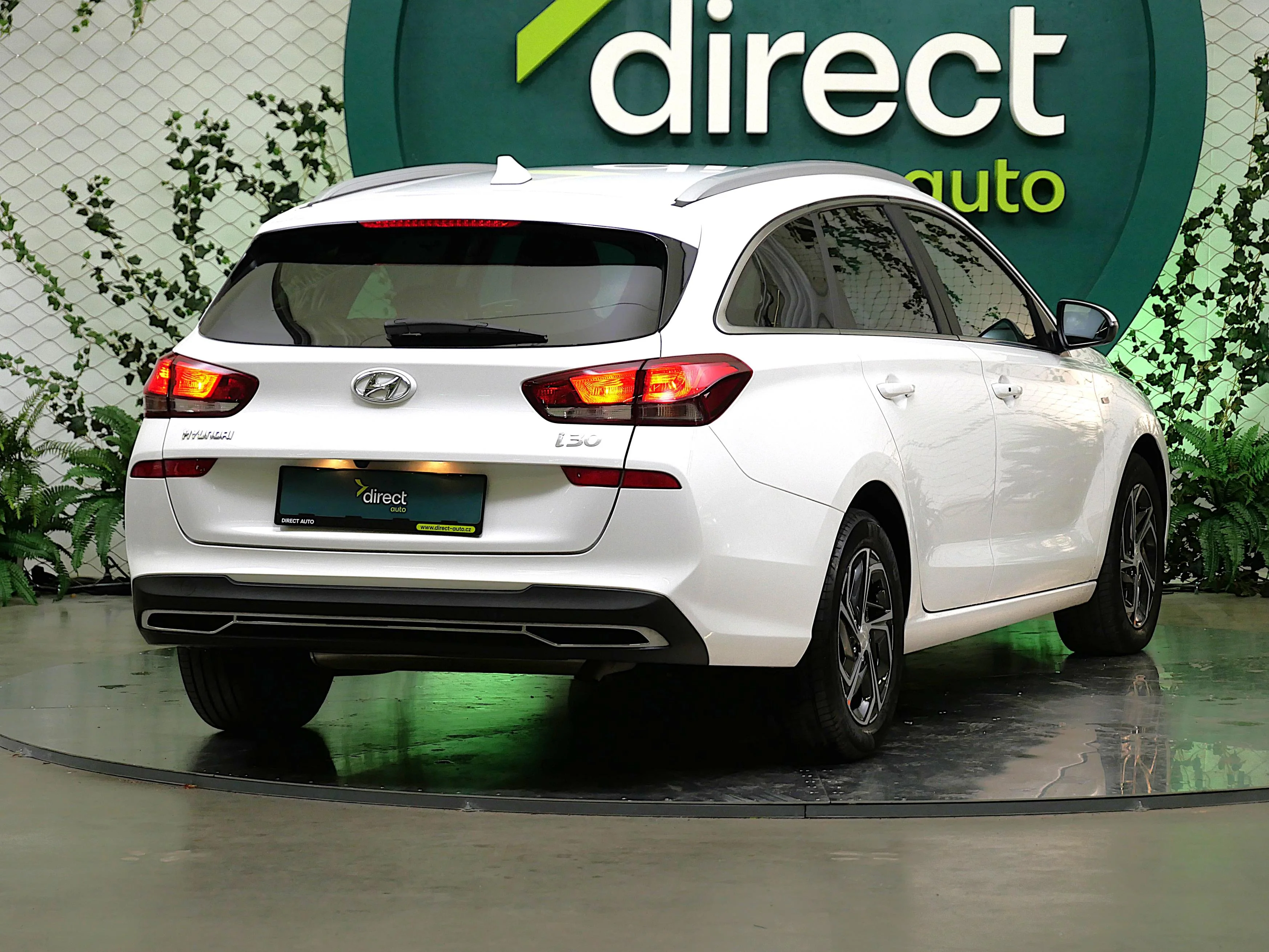 Hyundai i30 1.5 D 81 kW automatic, Česko — foto 2 z 6