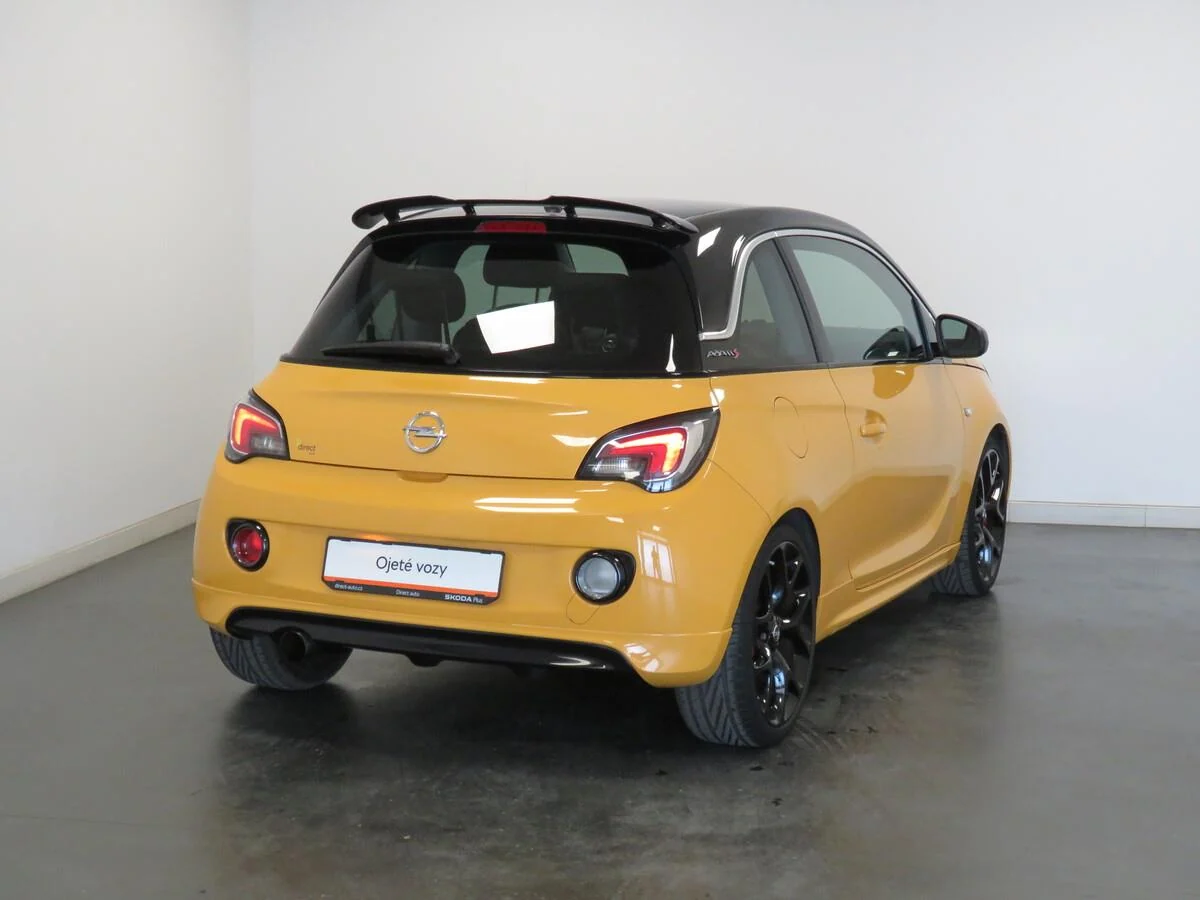 Opel Adam S 1.4 110 kW, Česko — foto 2 z 6