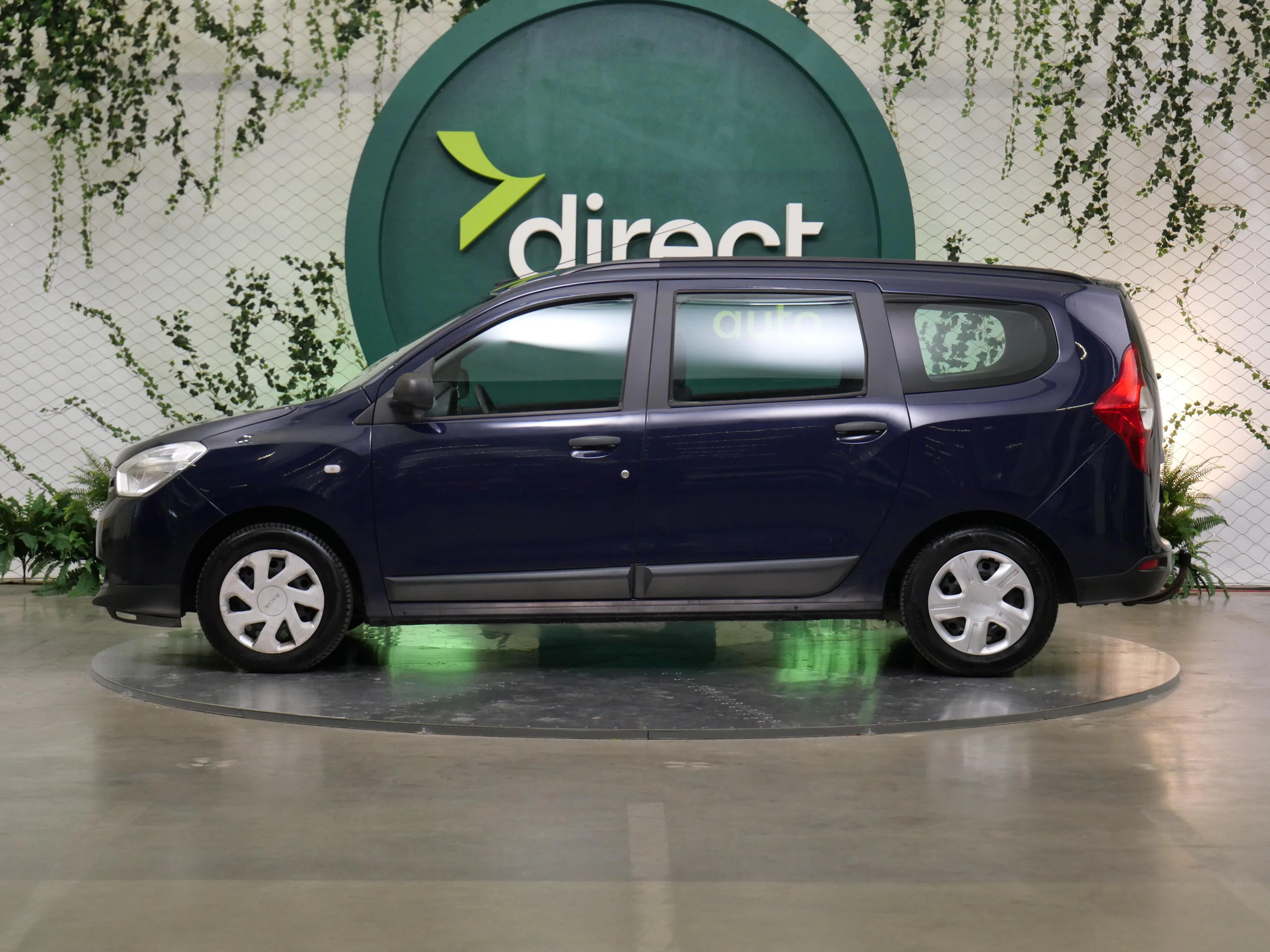 Dacia Lodgy SCe 1.6 75 kW, Česko — foto 3 z 6