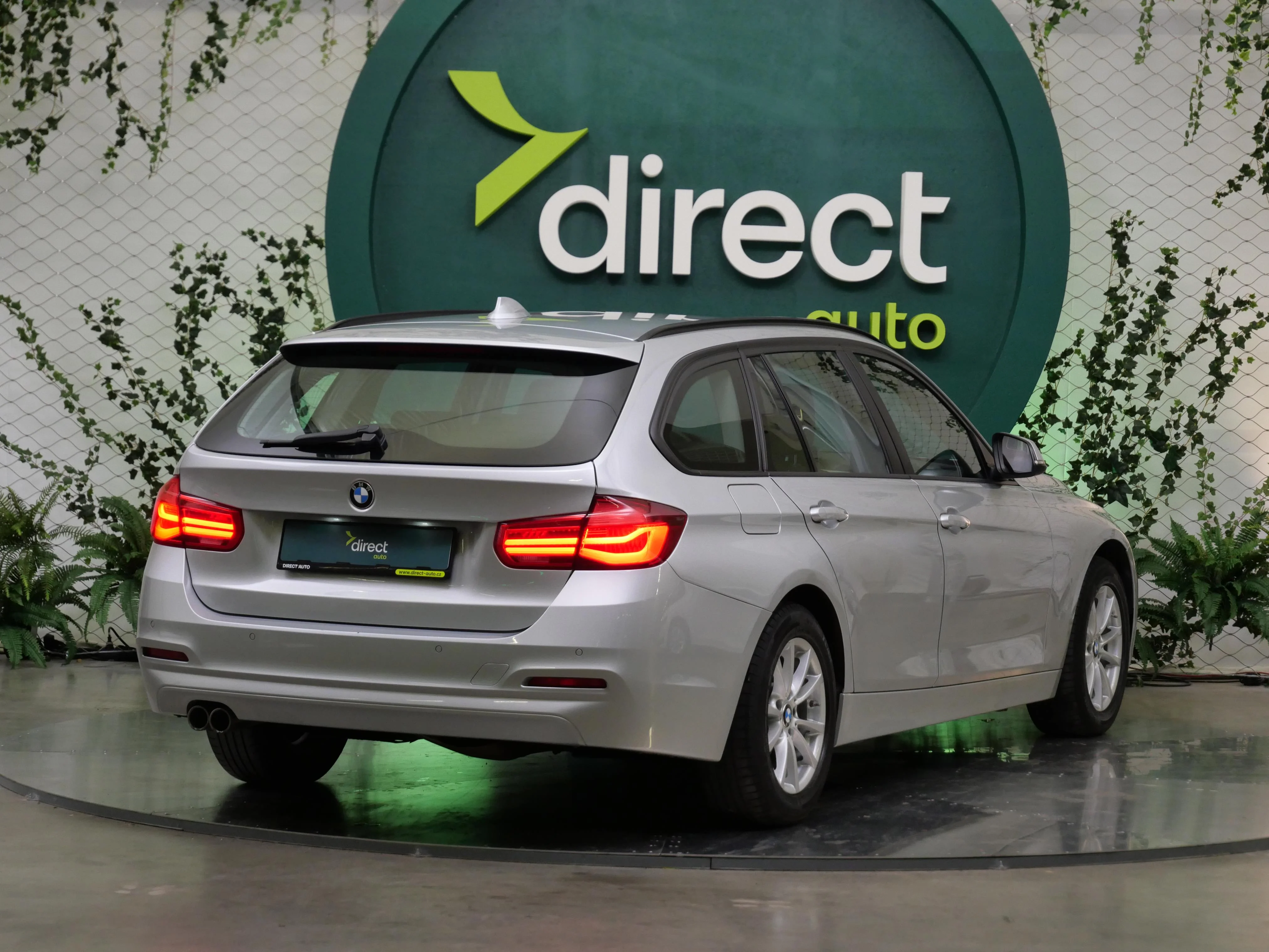 BMW 3 xDrive 140 kW automatic, Česko — foto 2 z 6