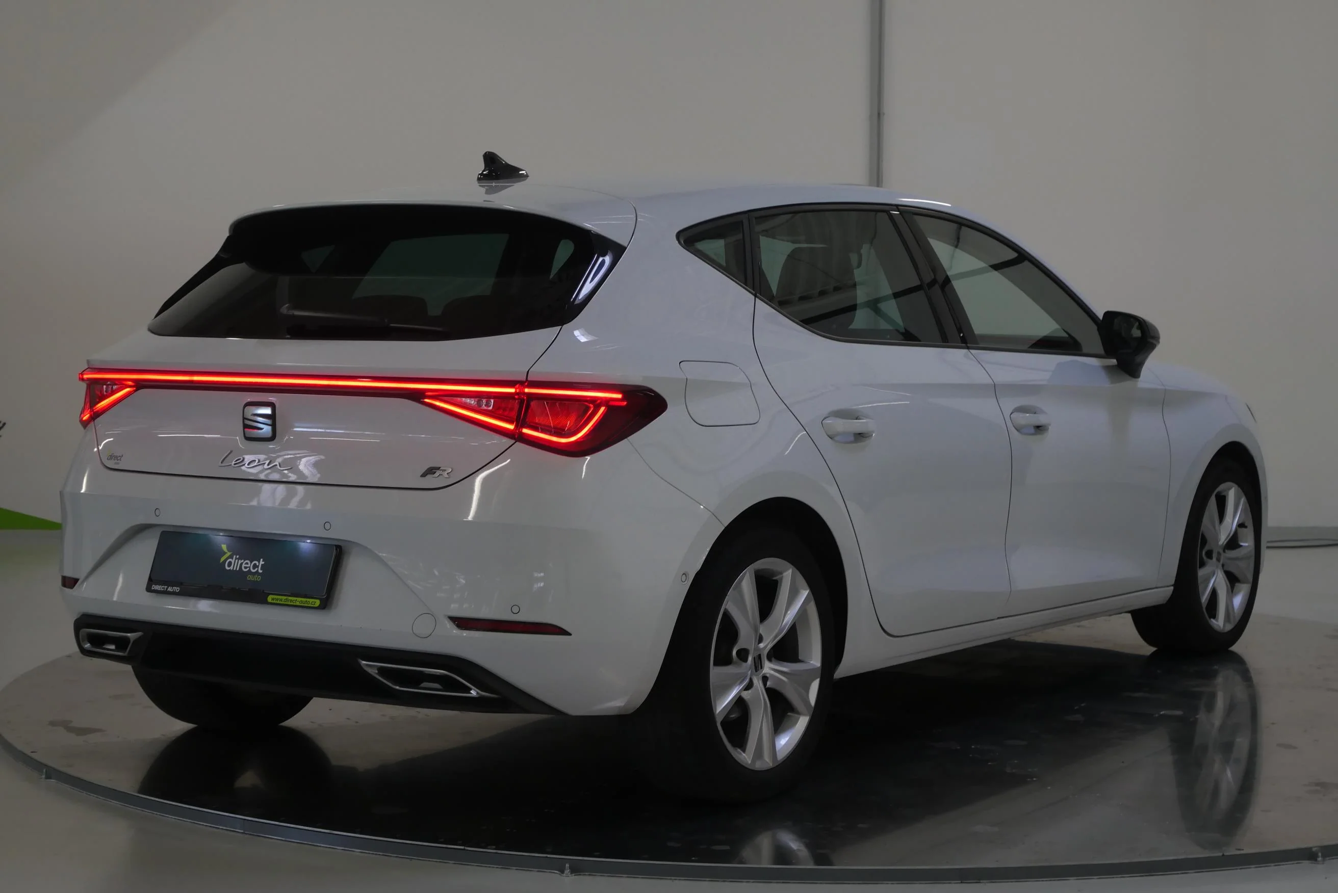Seat Leon 2.0 TDI 110 kW DSG, Česko — foto 2 z 6