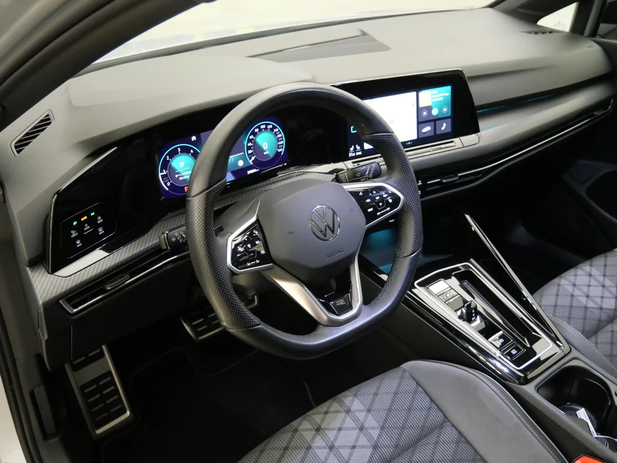 Volkswagen Golf R-Line 2.0 TDI 110 kW DSG, Česko — foto 5 z 24