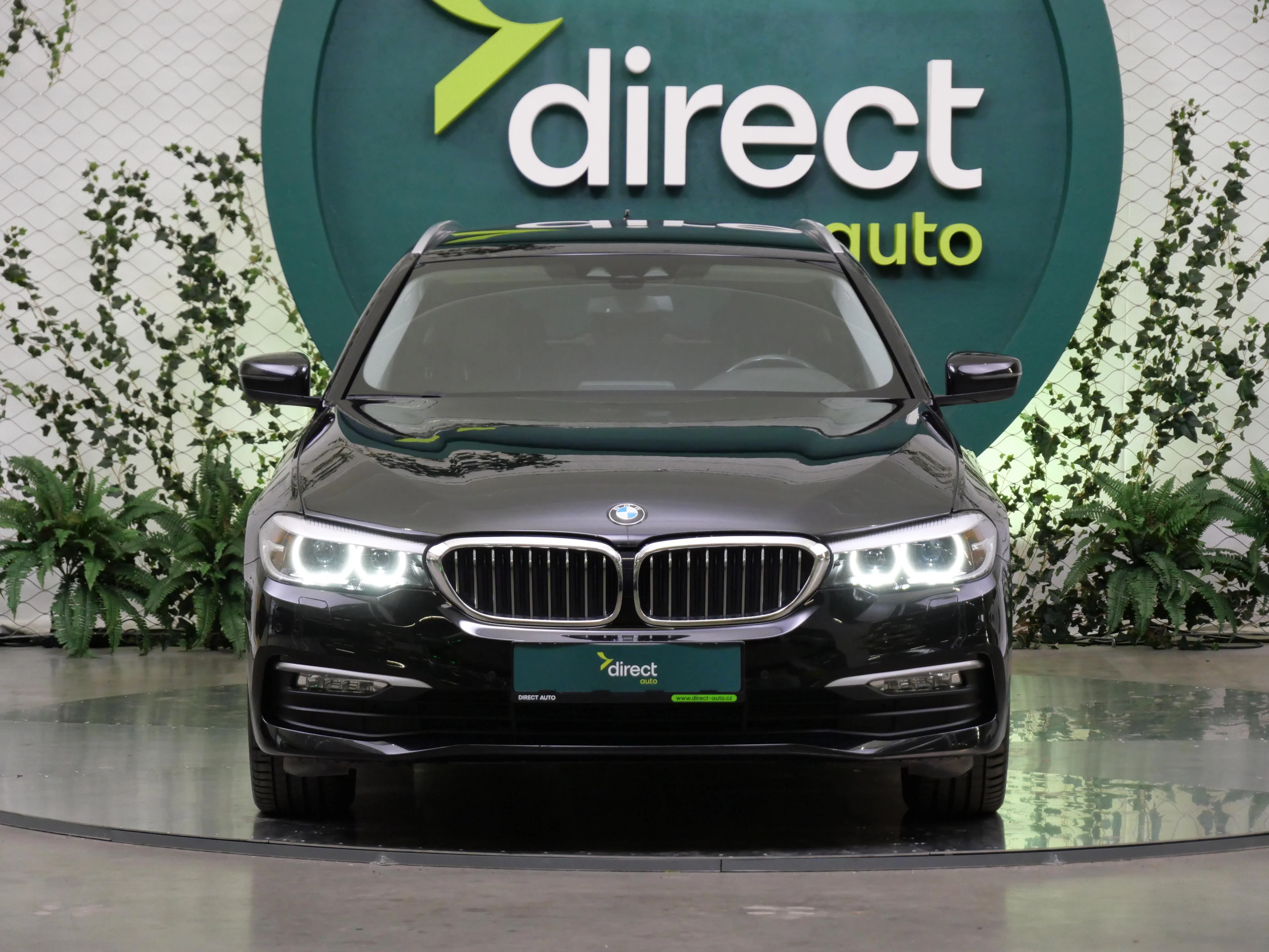 BMW Řada 5 xDrive 140 kW automatic, Česko — foto 4 z 6