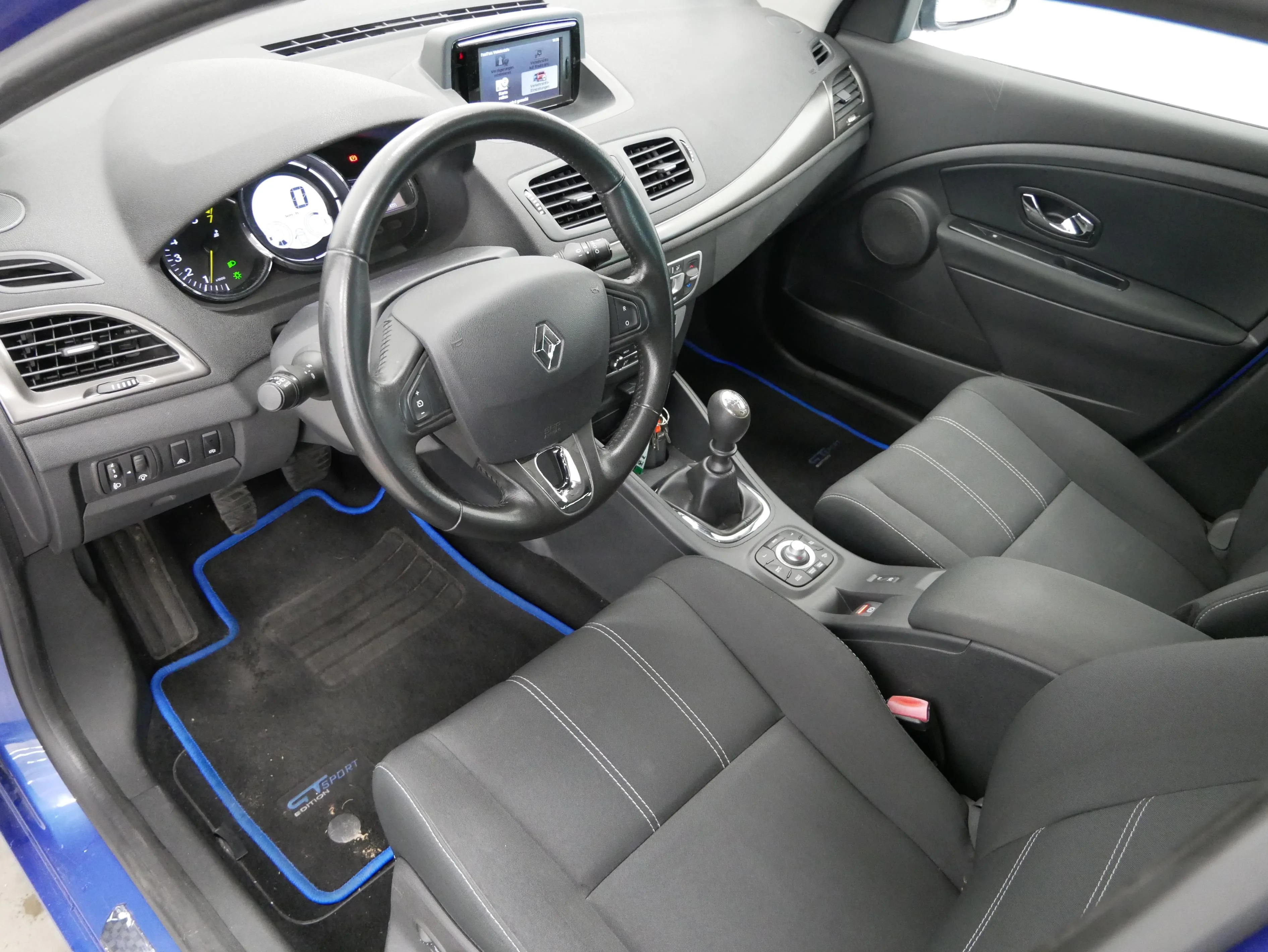 Renault Mégane Grandtour 1.2 i 85 kW, Česko — foto 4 z 6