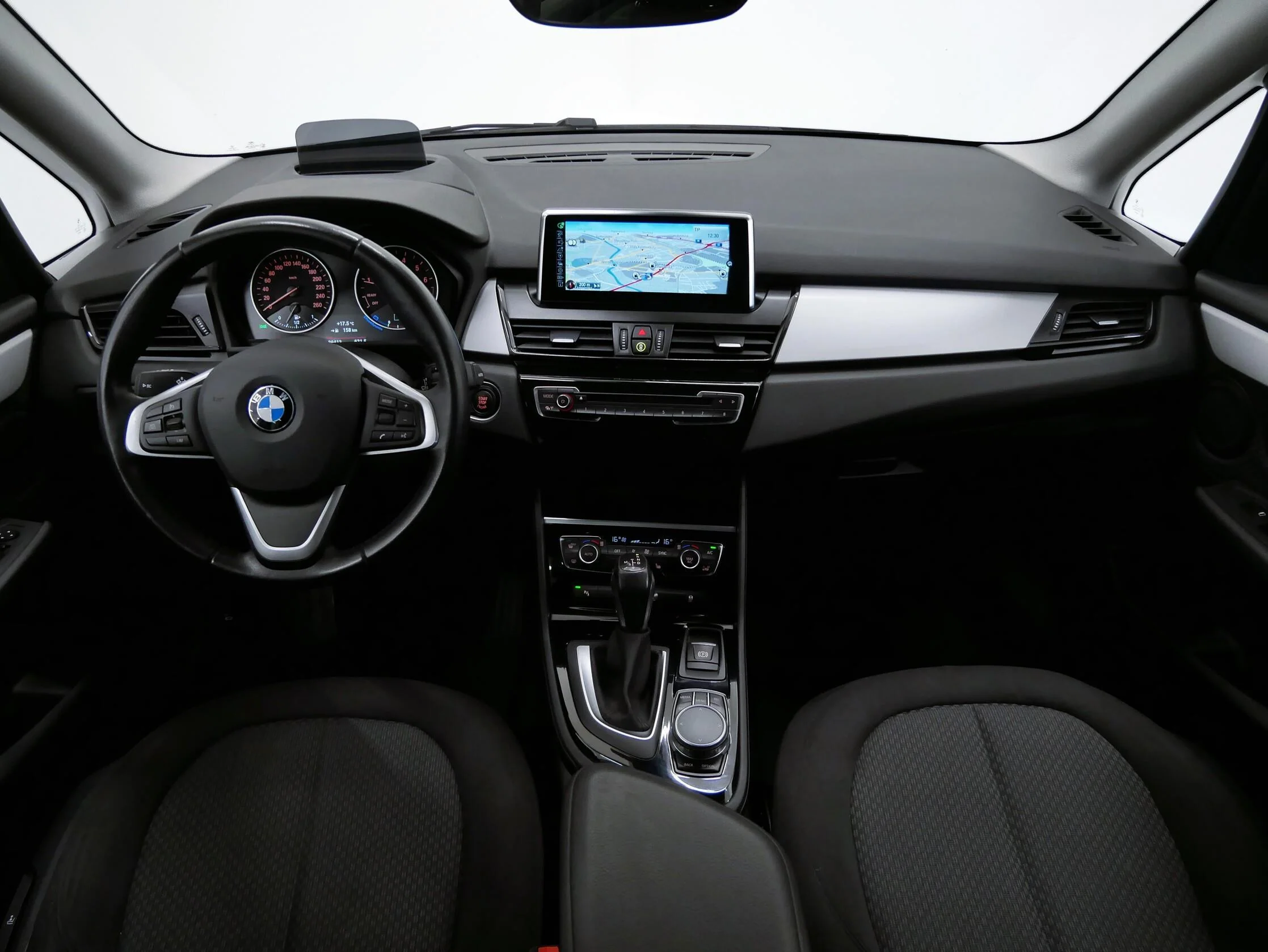 BMW Řada 2, Česko — foto 5 z 6