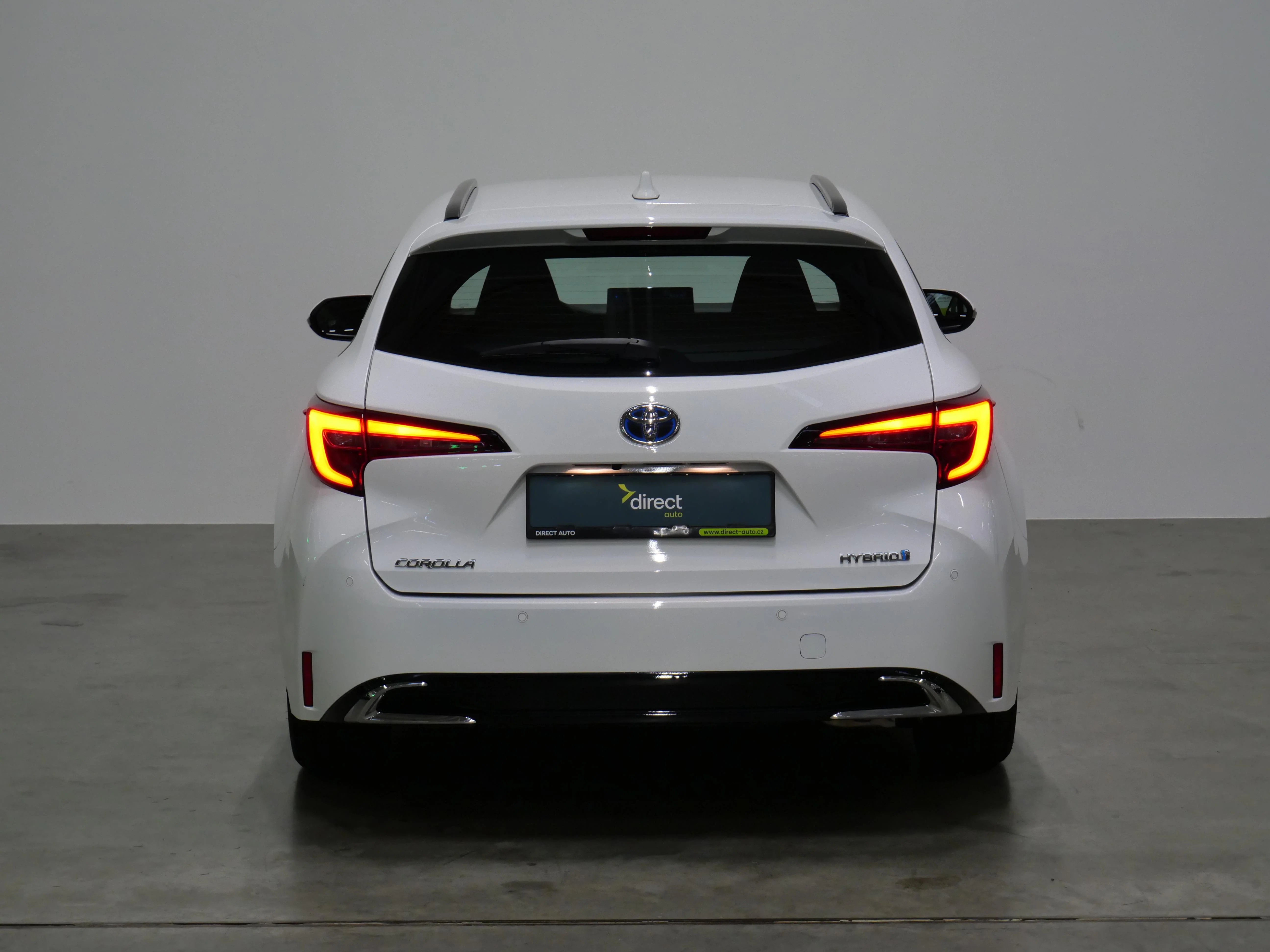 Toyota Corolla E- 1.8 CVT 72 kW, Česko — foto 6 z 6