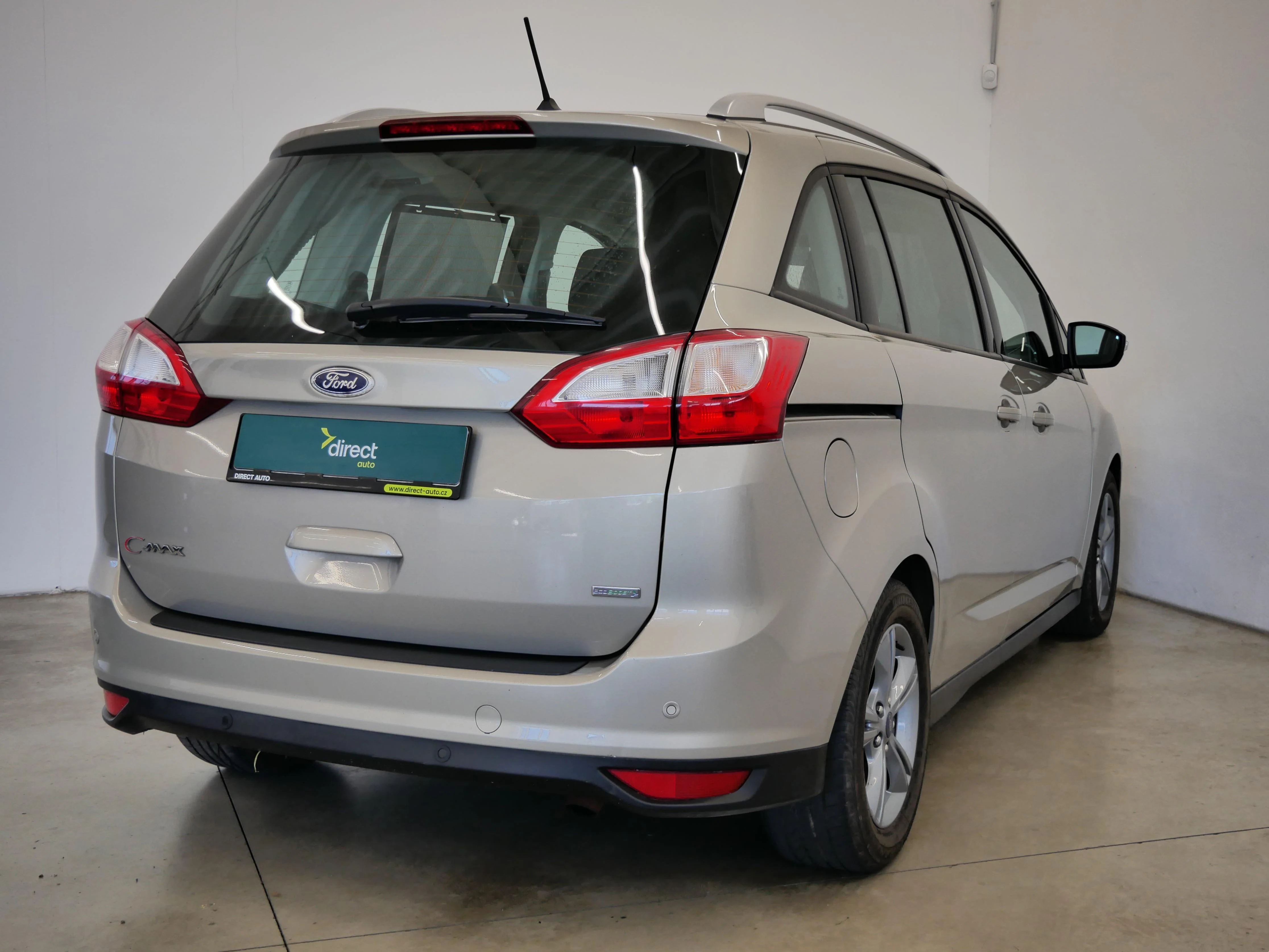 Ford Grand C-max ecoBoost 1.5 110 kW, Česko — foto 2 z 6