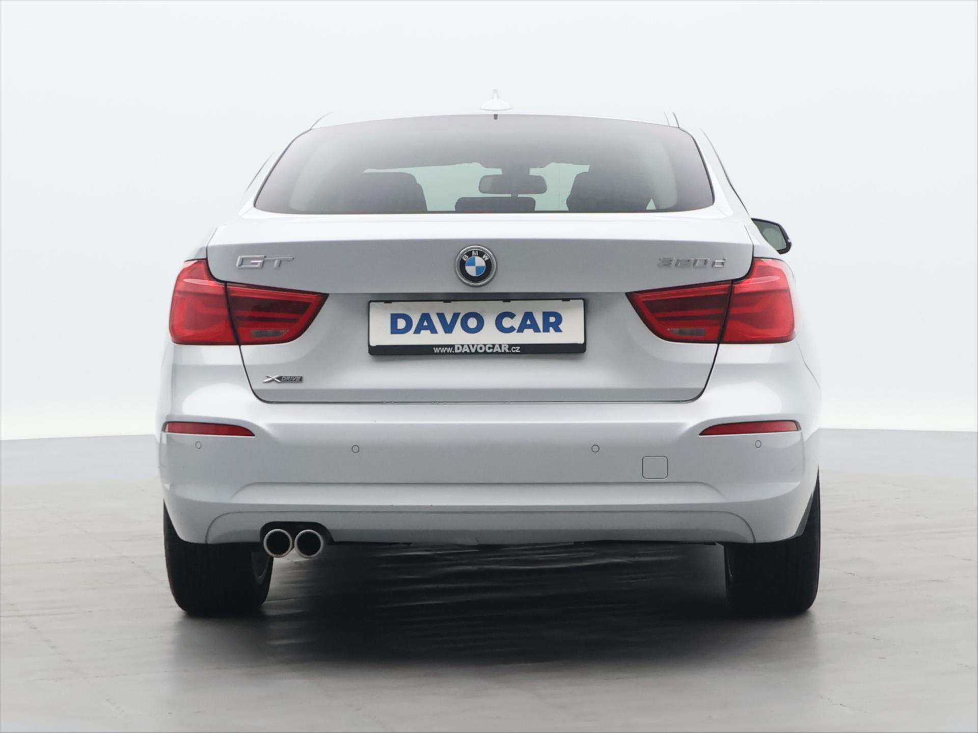 BMW Řada 3 xDrive 2,0 140kW rok 2017, 203 045 km, Česko — foto 6 z 45
