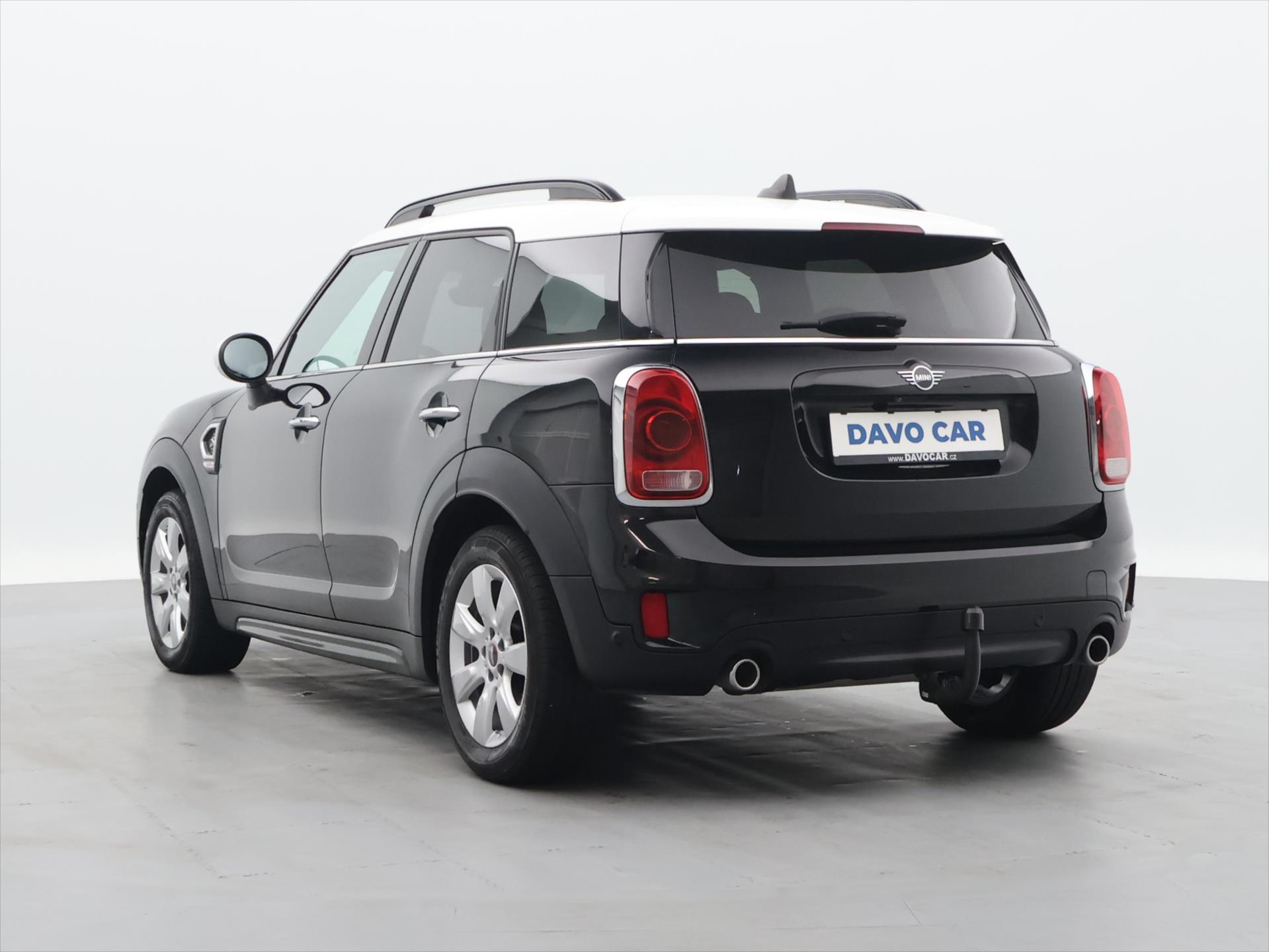 MINI Countryman Sd ALL4 2,0 140kW rok 2018, 102 909 km, Česko — foto 5 z 43