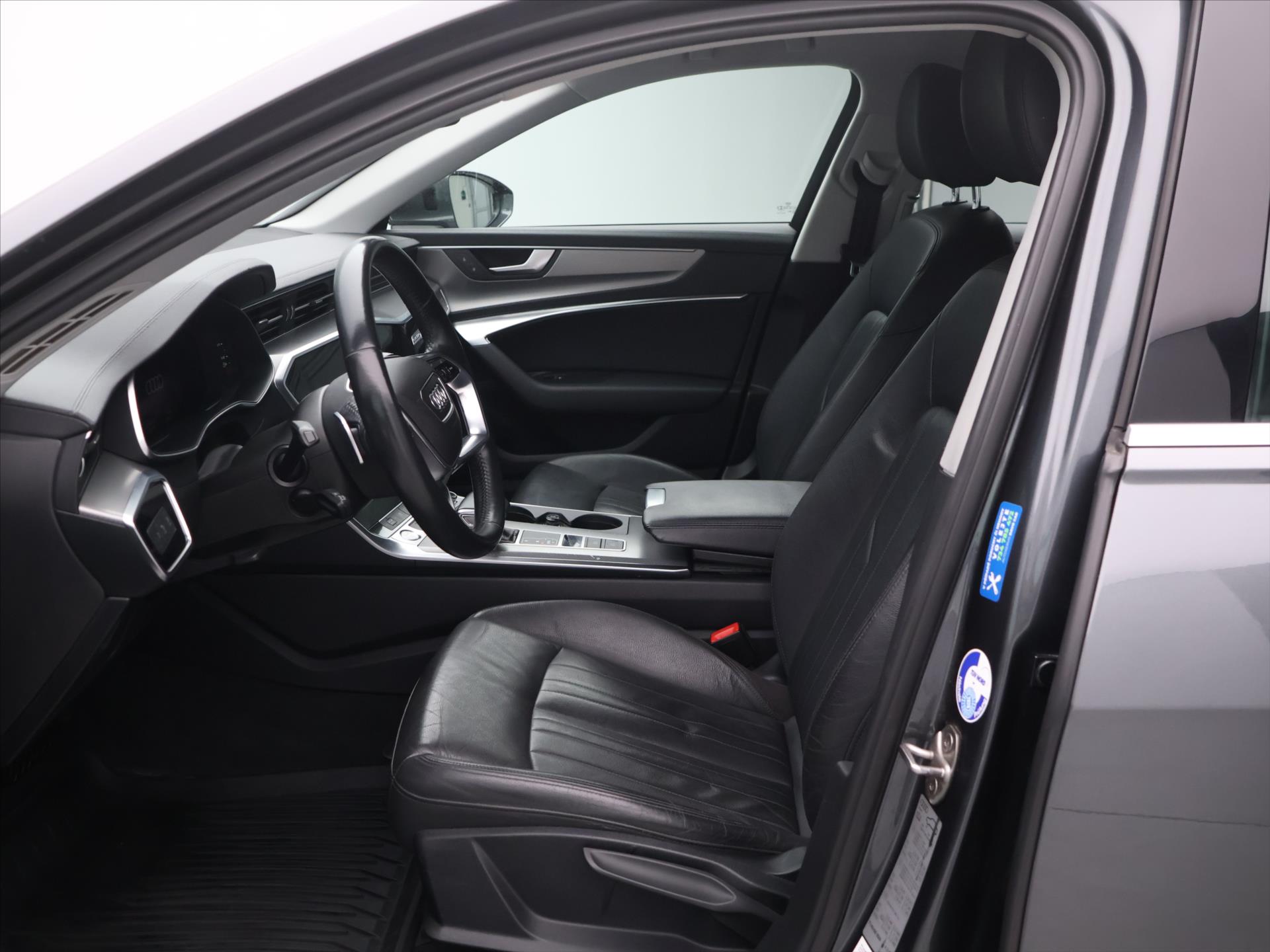 Audi a6 quattro 3.0 TDI 210kW rok 2019, 270 431 km, Česko — foto 11 z 40