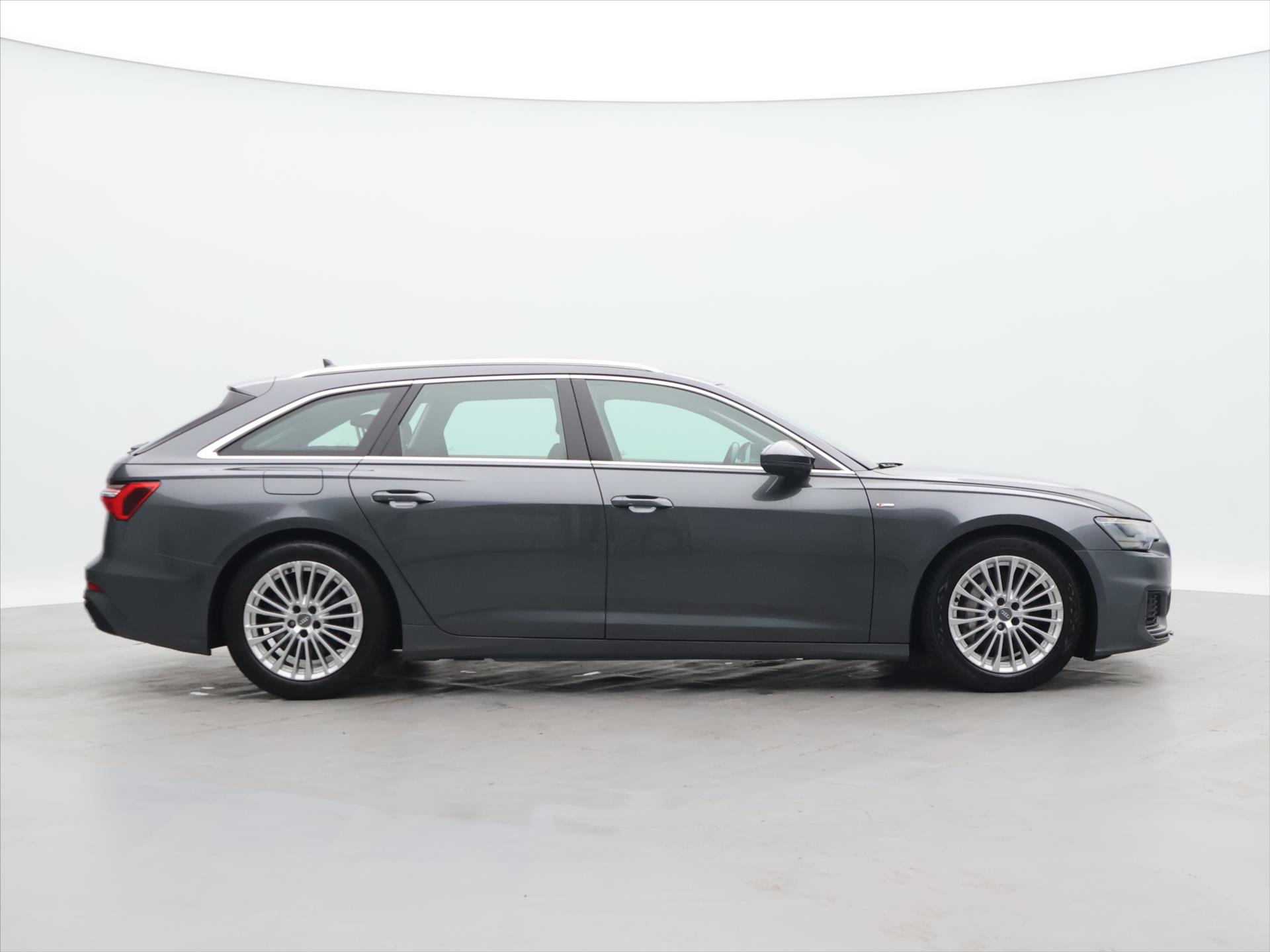 Audi a6 quattro 3.0 TDI 210kW rok 2019, 270 431 km, Česko — foto 8 z 40