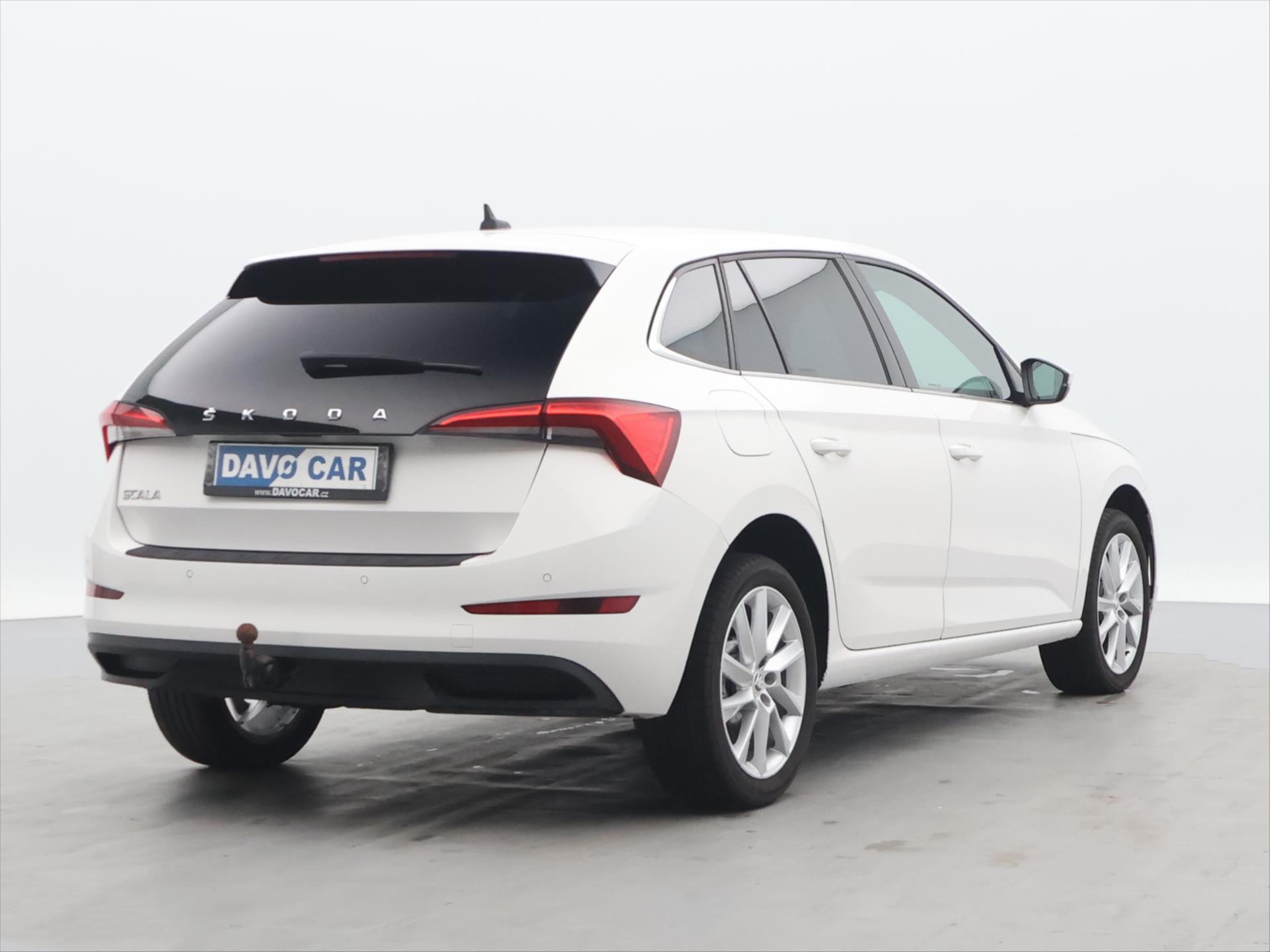 Škoda Scala 1.6 TDI 1,6 85kW DSG rok 2020, 169 614 km, Česko — foto 6 z 33