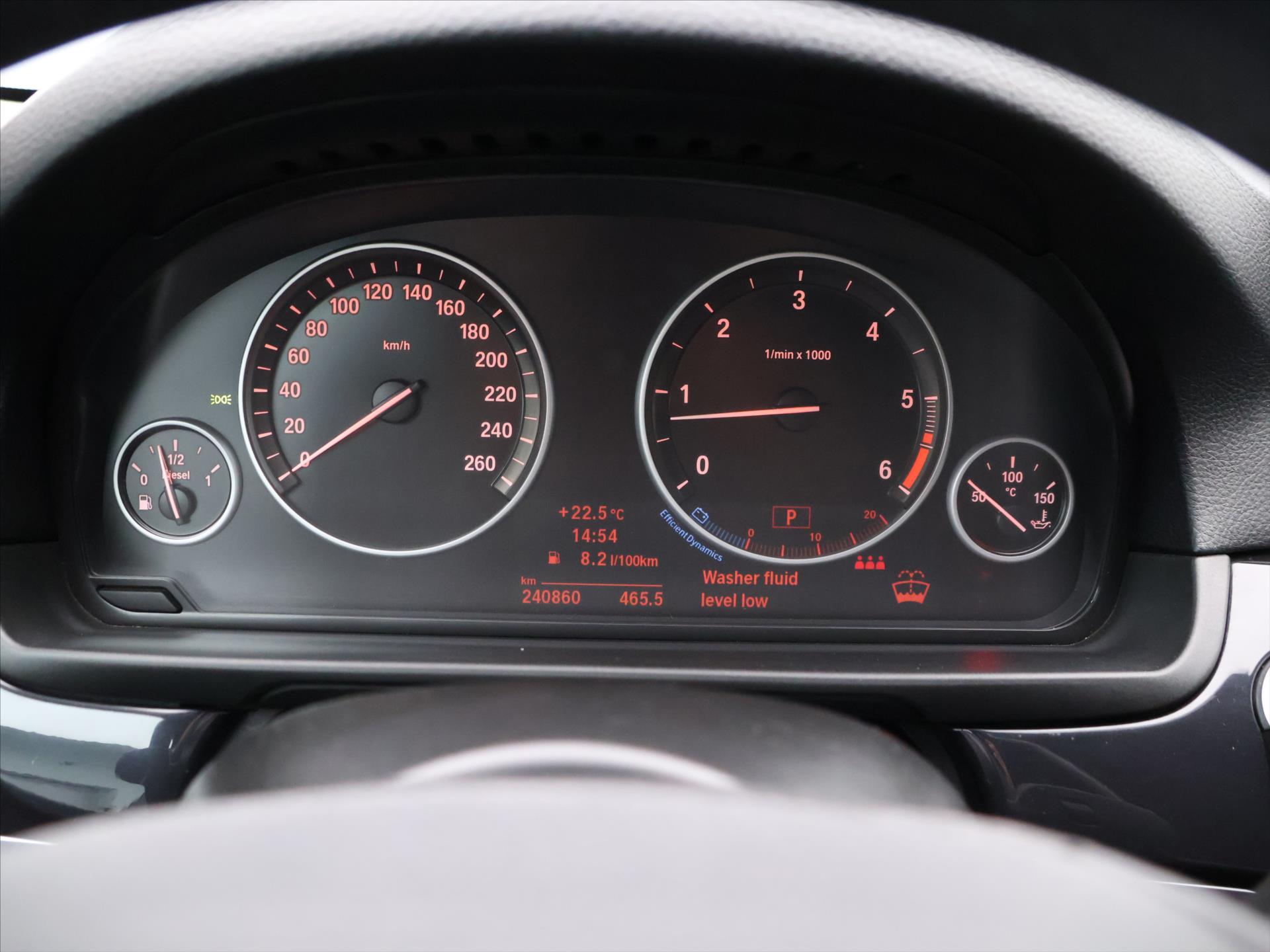 BMW Řada 5 3,0 190kW rok 2012, 240 854 km, Česko — foto 15 z 38