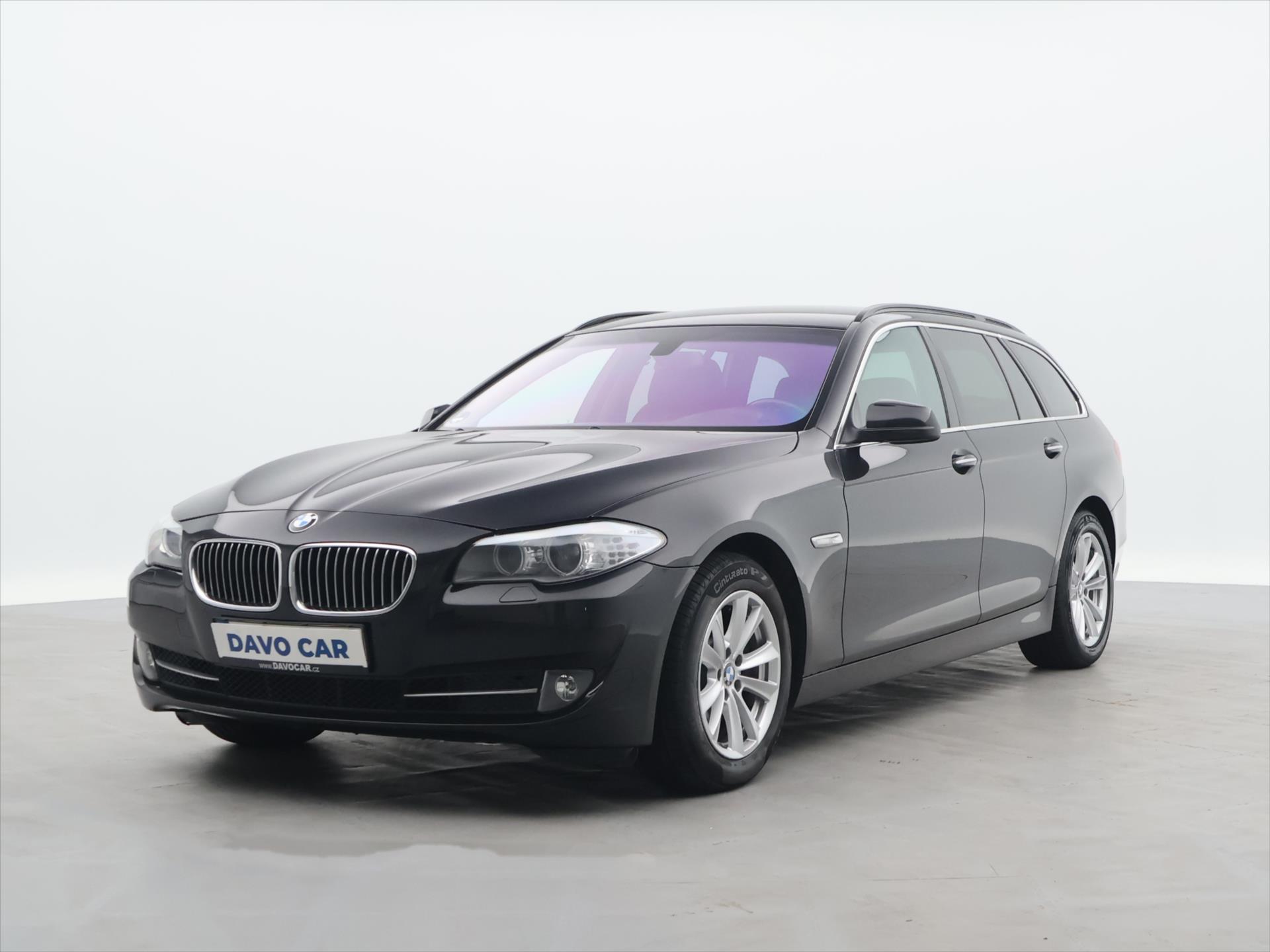 BMW Řada 5 3,0 190kW rok 2012, 240 854 km, Česko — foto 3 z 38