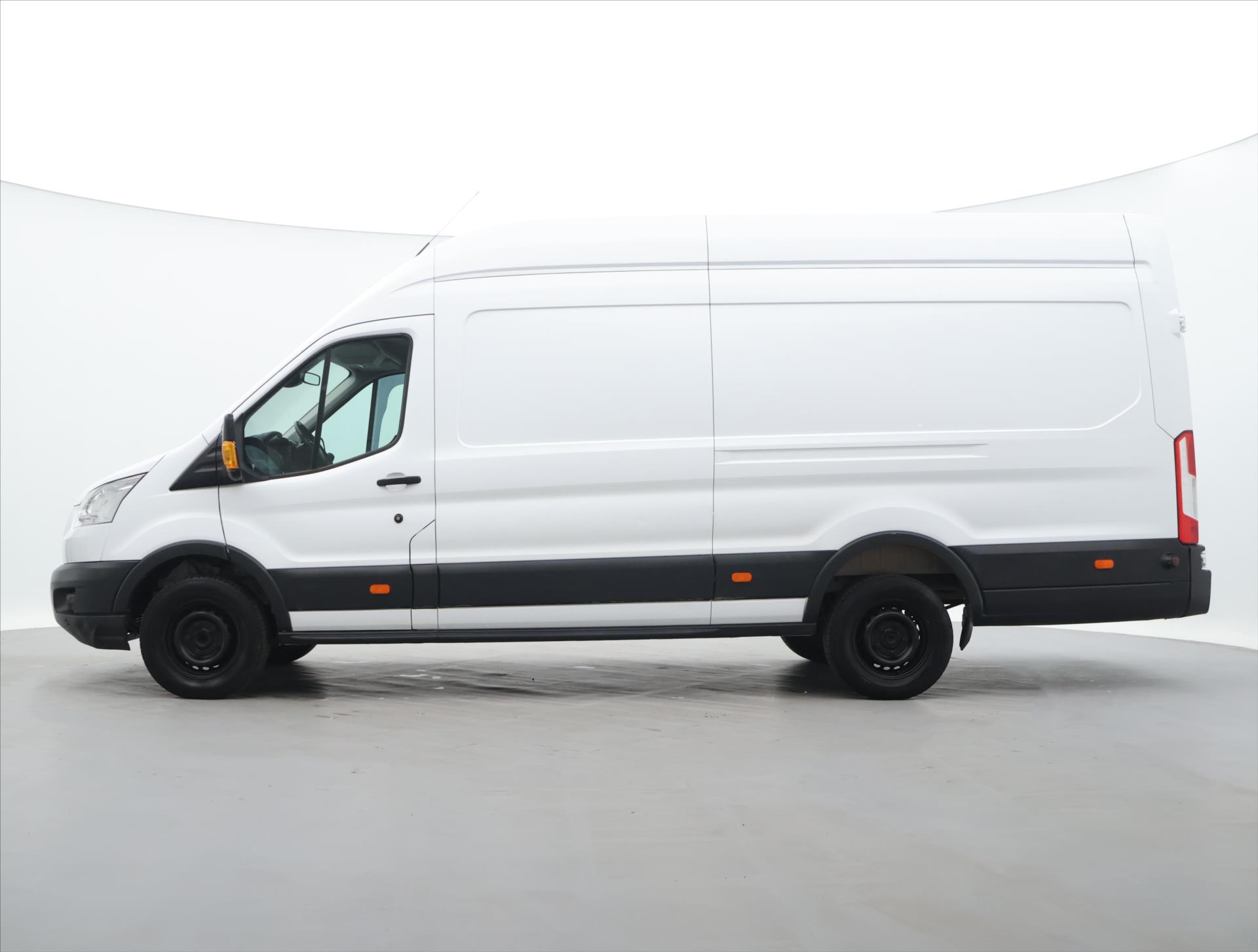 Ford Transit Ci l4h3 2.0 TD 96kW rok 2018, 171 441 km, Česko — foto 4 z 36