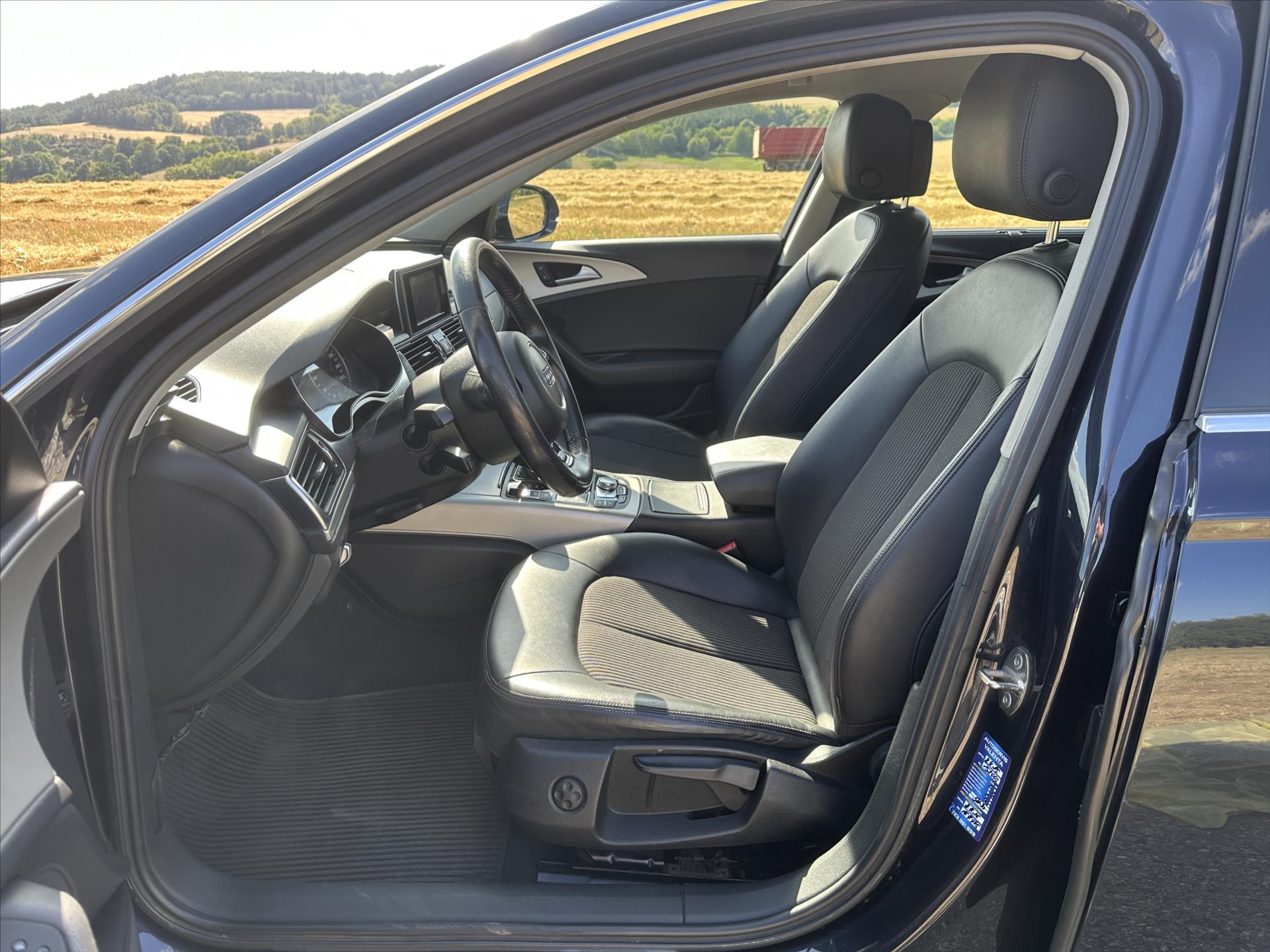 Audi a6 quattro 3,0 TDI 200kW automatic rok 2014, 162 497 km, Česko — foto 11 z 41