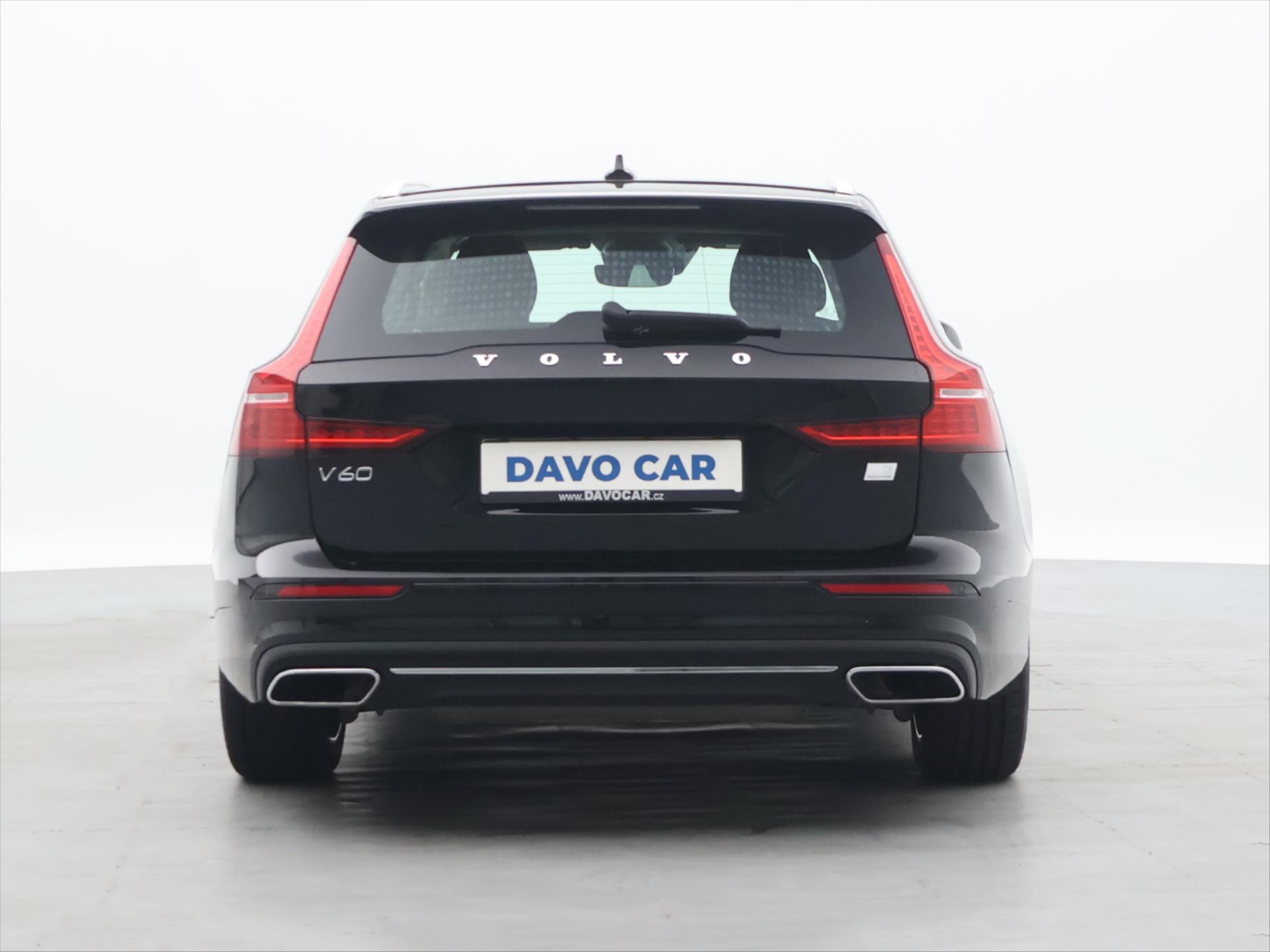 Volvo v60 4x4 2.0t 2,0 T 186kW rok 2021, 69 746 km, Česko — foto 6 z 36