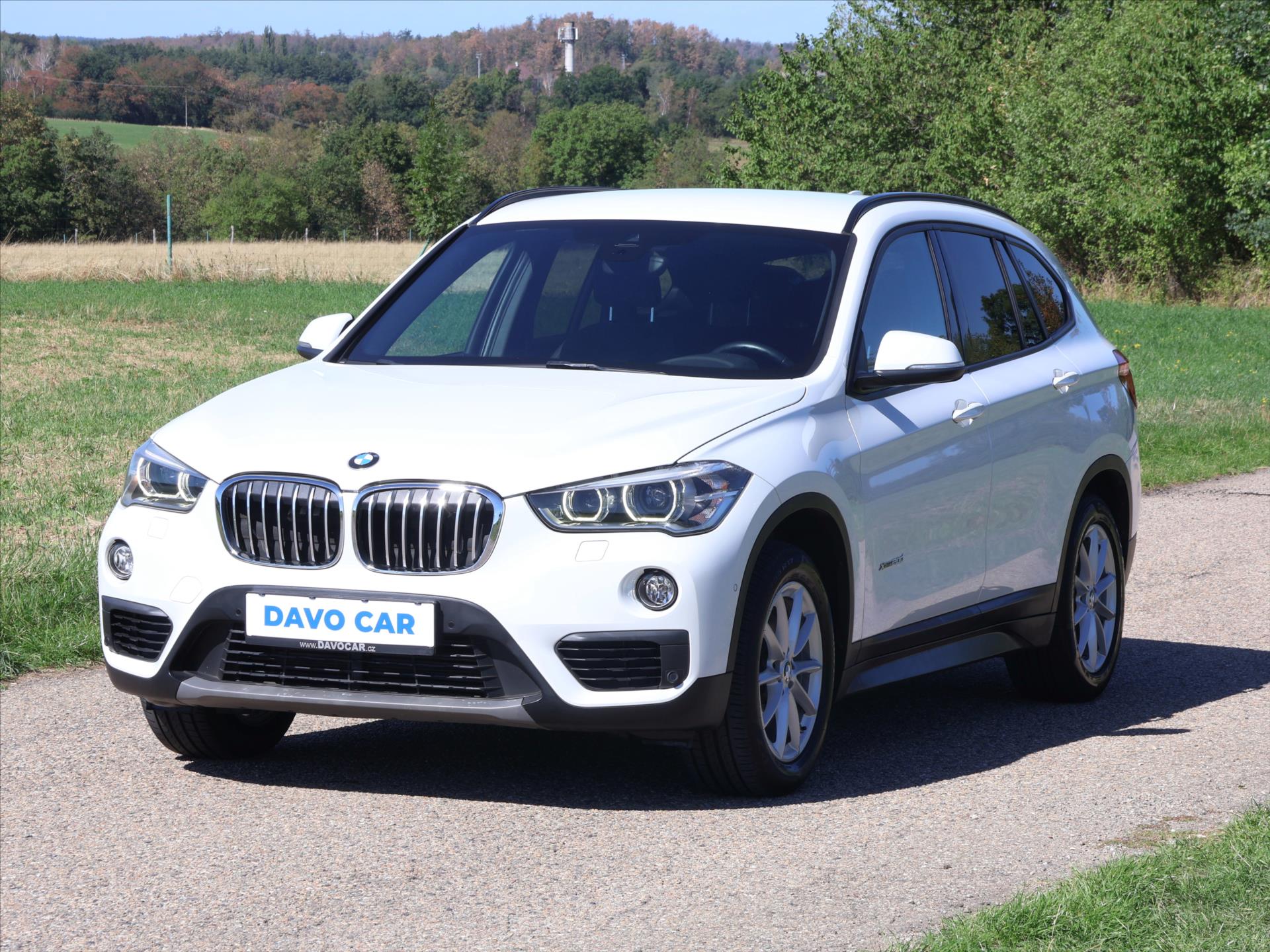 BMW x1 2.0 110 kW rok 2016, 226 267 km, Česko — foto 3 z 39
