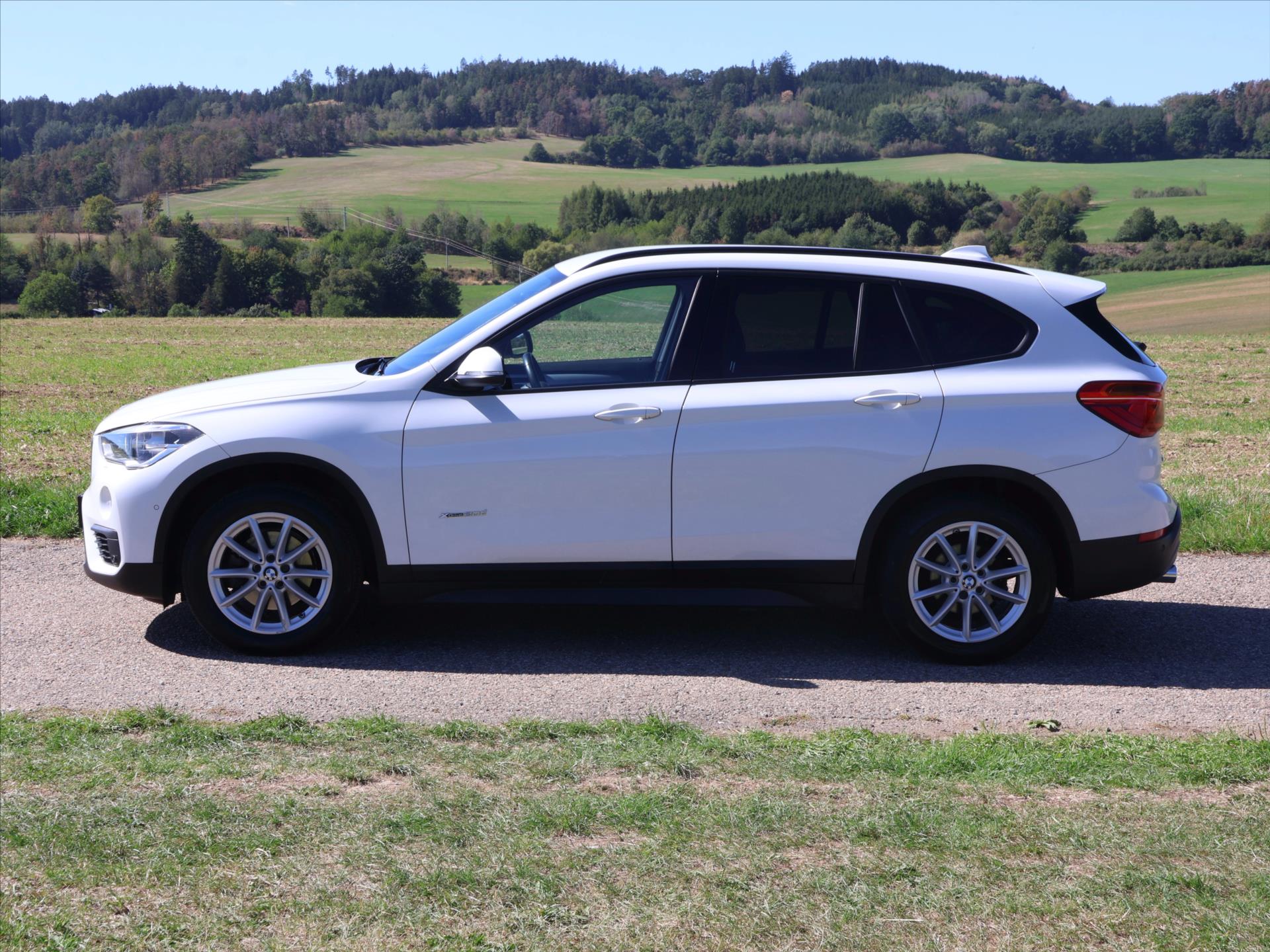 BMW x1 2.0 110 kW rok 2016, 226 267 km, Česko — foto 4 z 39