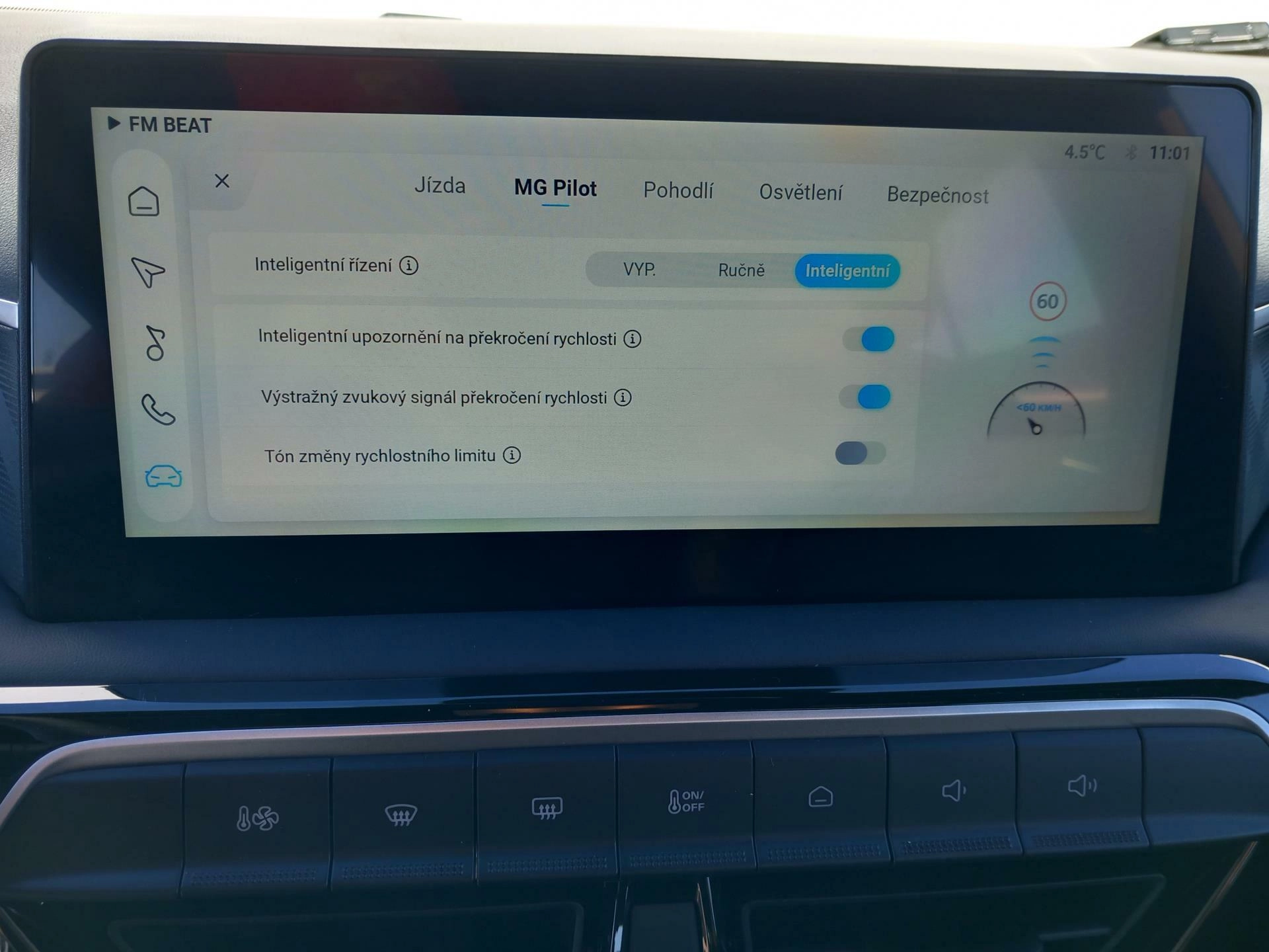 MG MG3 1.5 1,5 85 kW manual, 5 000 km, Česko — foto 16 z 23