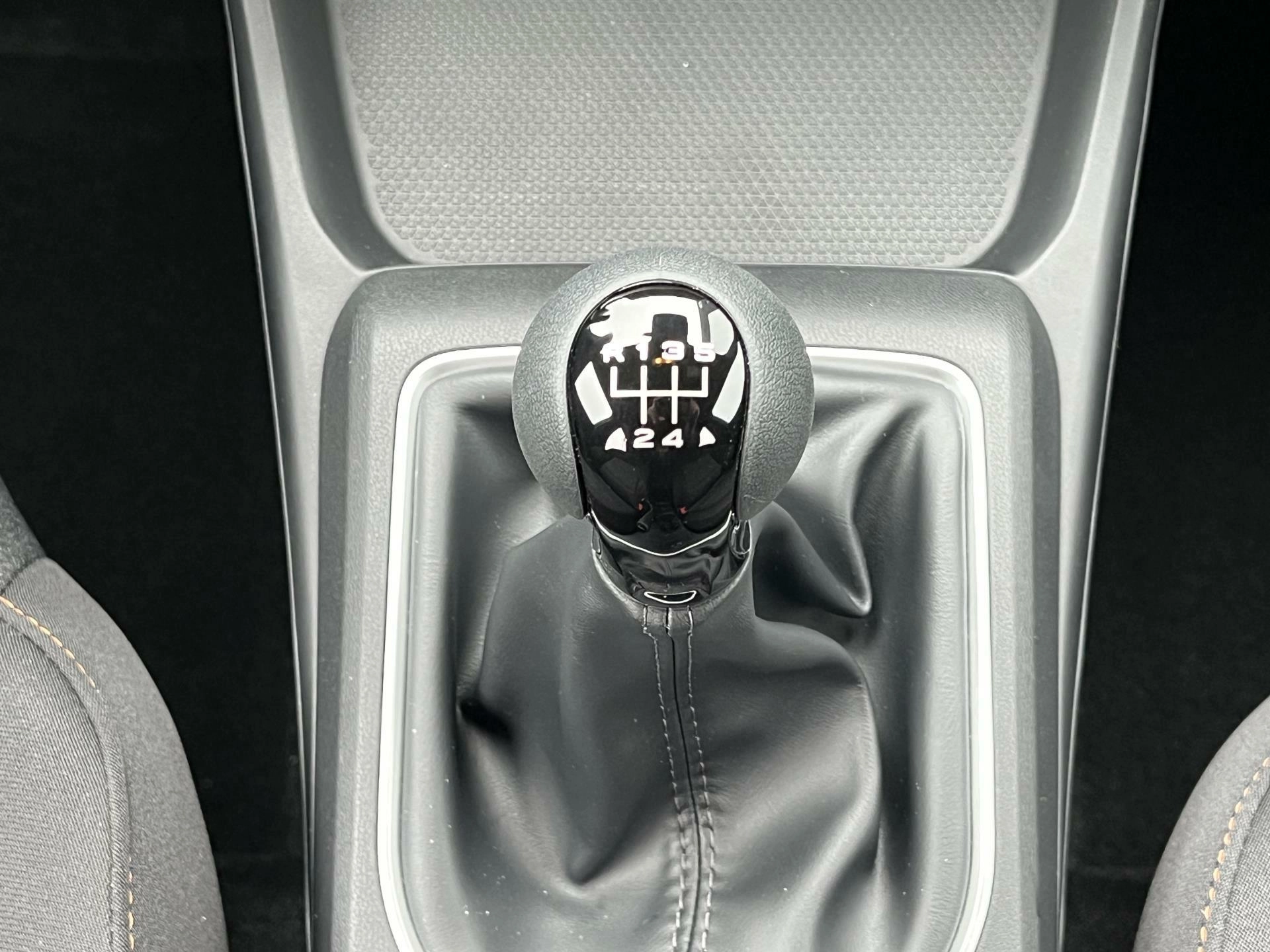 MG MG3 1.5 1,5 85 kW manual, Česko — foto 10 z 25