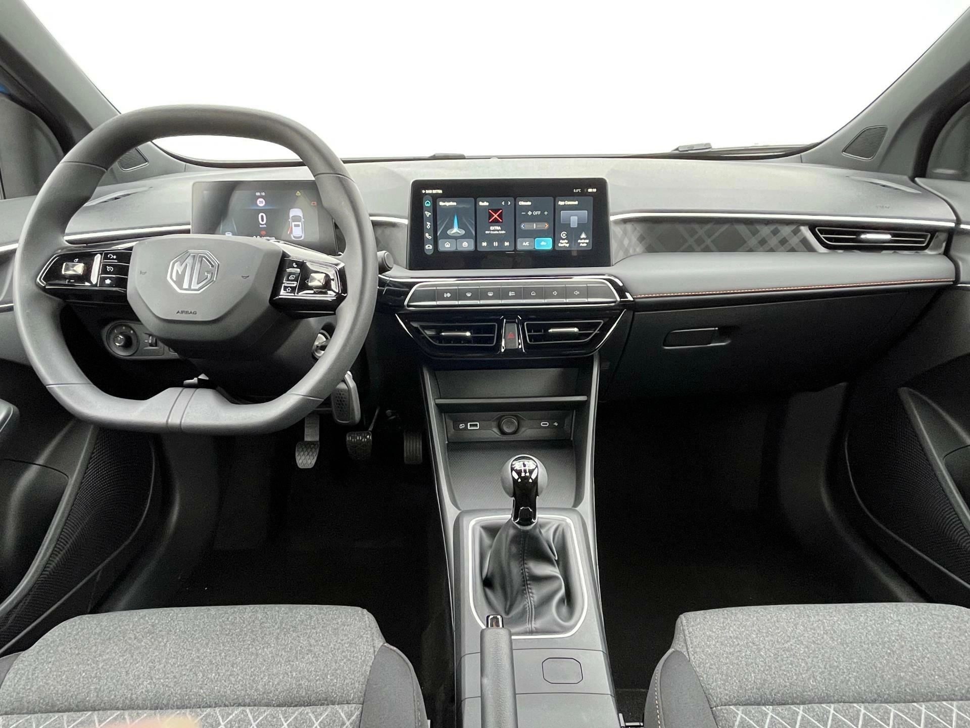MG MG3 1.5 1,5 85 kW manual, Česko — foto 6 z 25