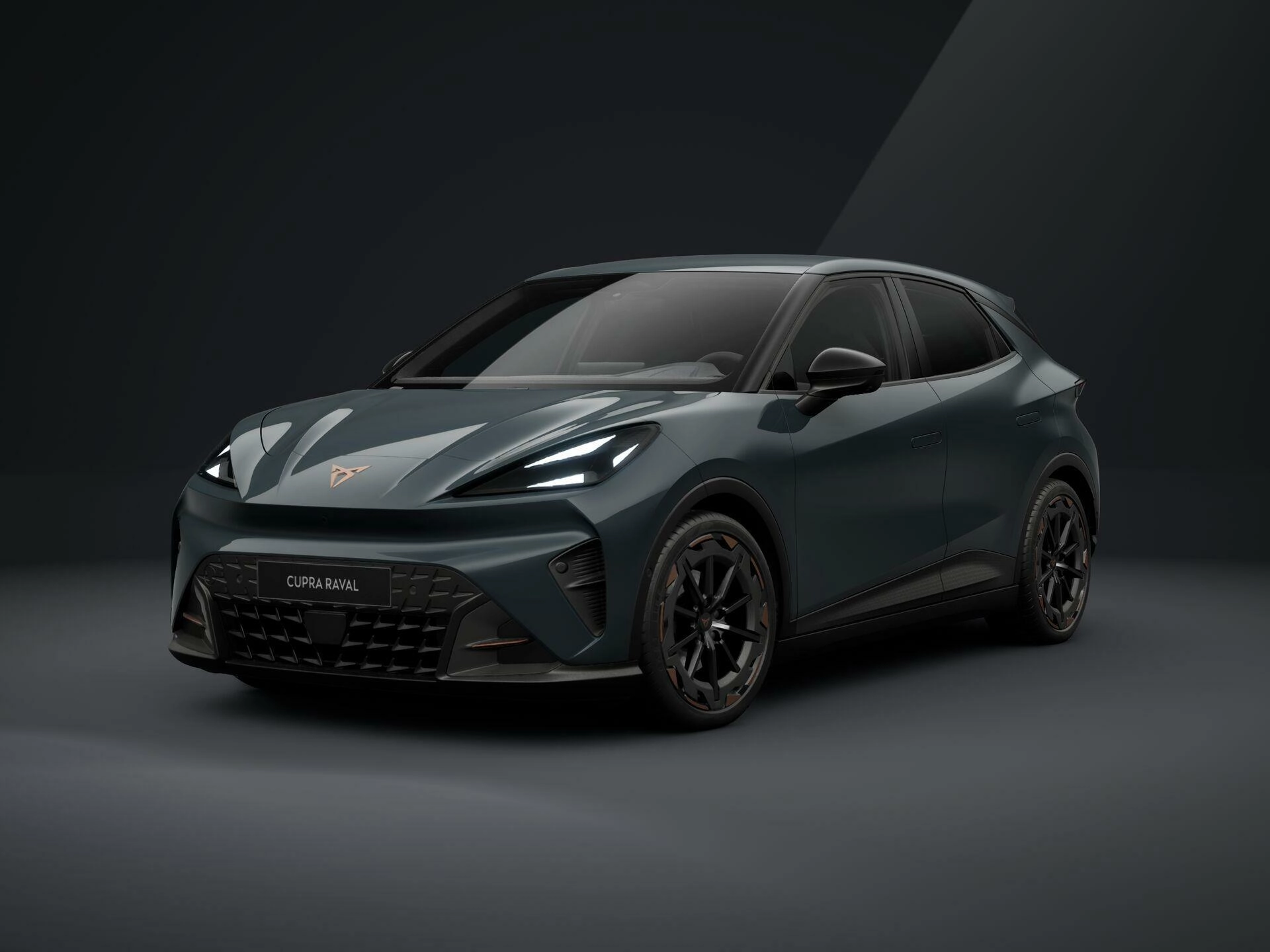 Cupra Raval Elektro Vz 166 kW automat, Česko — foto 2 z 29