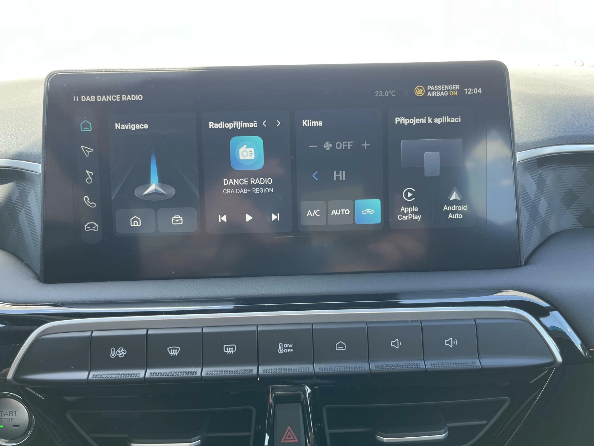 MG MG3 1.5 1,5 75 kW automat, 10 000 km, Česko — foto 11 z 25