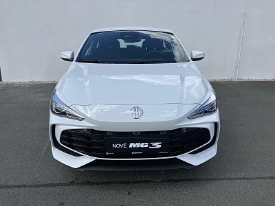 MG MG3 1.5 1,5 85 kW manual, Česko — foto 13 z 25
