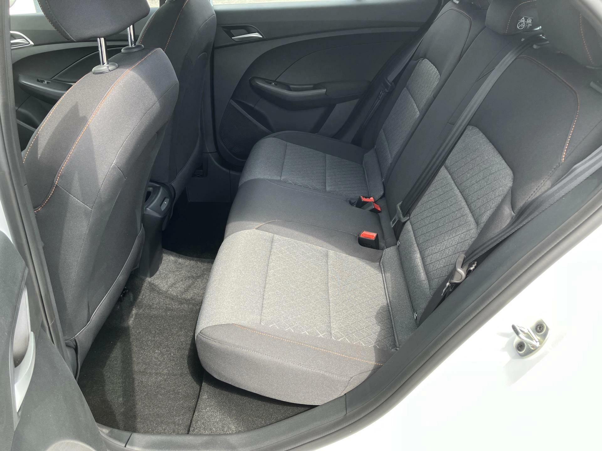 MG MG3 1.5 1,5 85 kW manual, Česko — foto 8 z 25