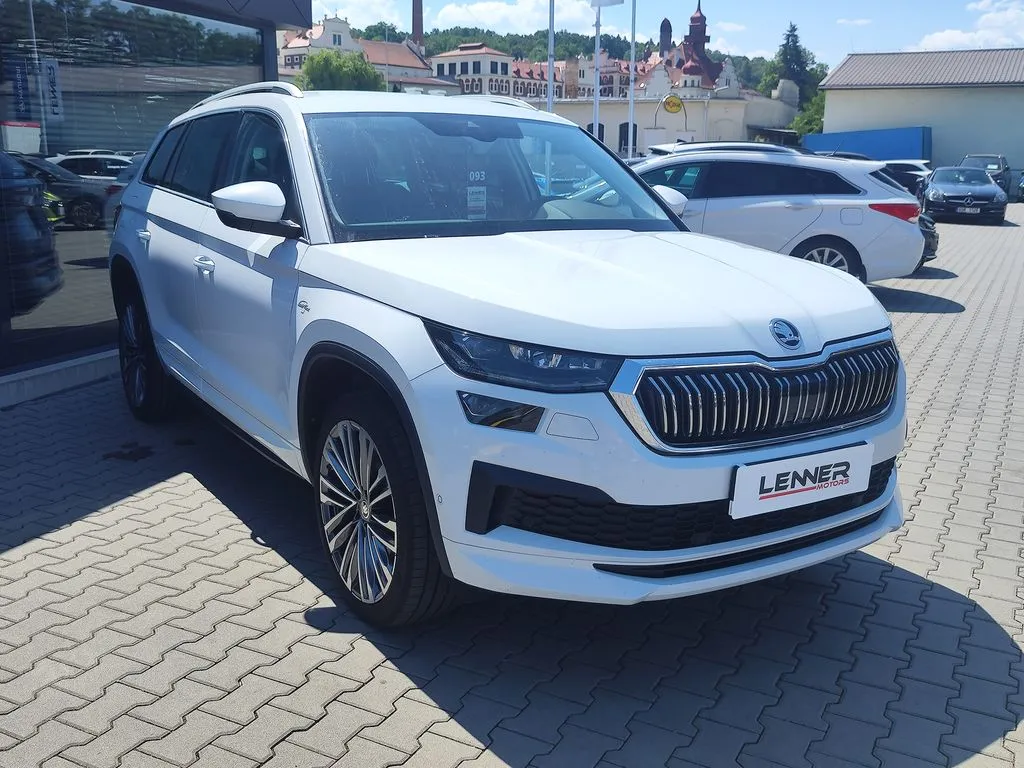 Ojete Vozy 147 kW automatic rok 2023, Česko — foto 3 z 37