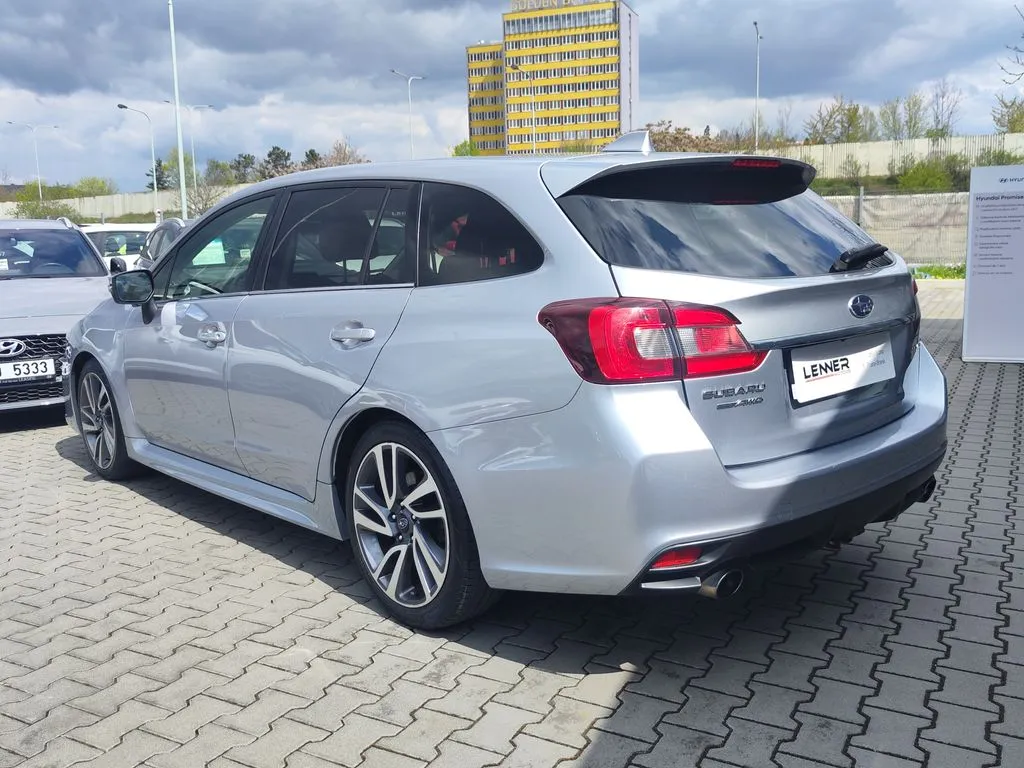 Ojete Vozy 125 kW automat rok 2016, 110 796 km, Česko — foto 7 z 33