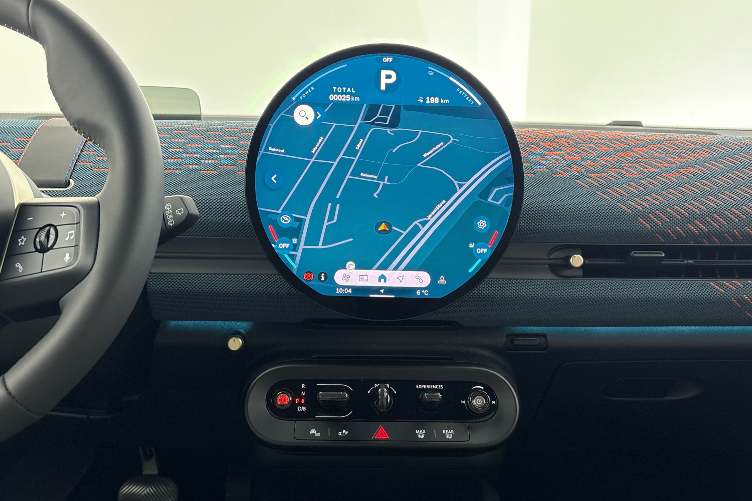 MINI Aceman E 184 kW automatic, 23 km, Česko — foto 13 z 14