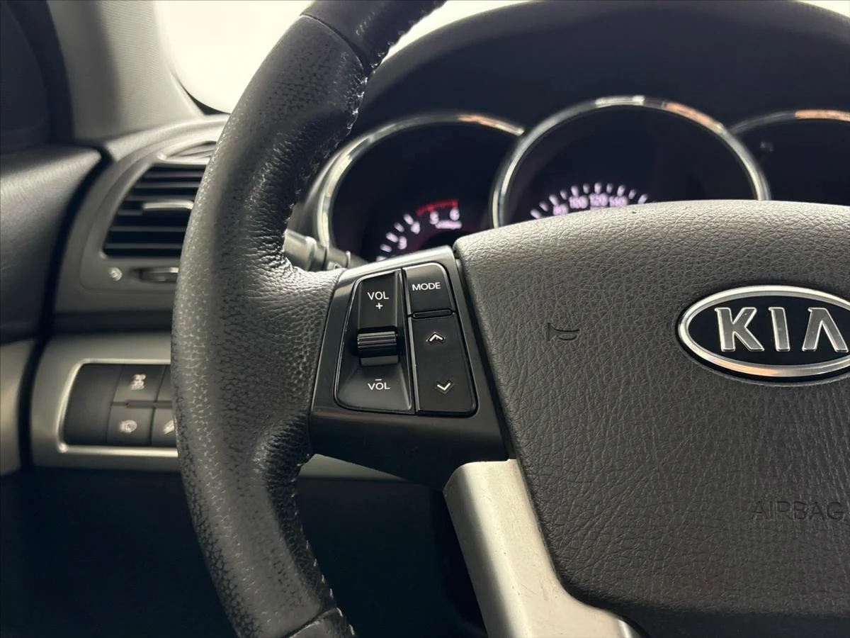 Kia Ojete Sorento 4x4 2.2 CRDi 145 kW automatic rok 2010, 252 000 km, Česko — foto 14 z 40
